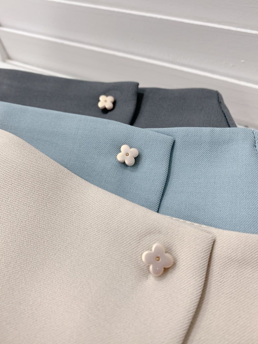 HELLO MILK TEE- 86044 西裝短裙