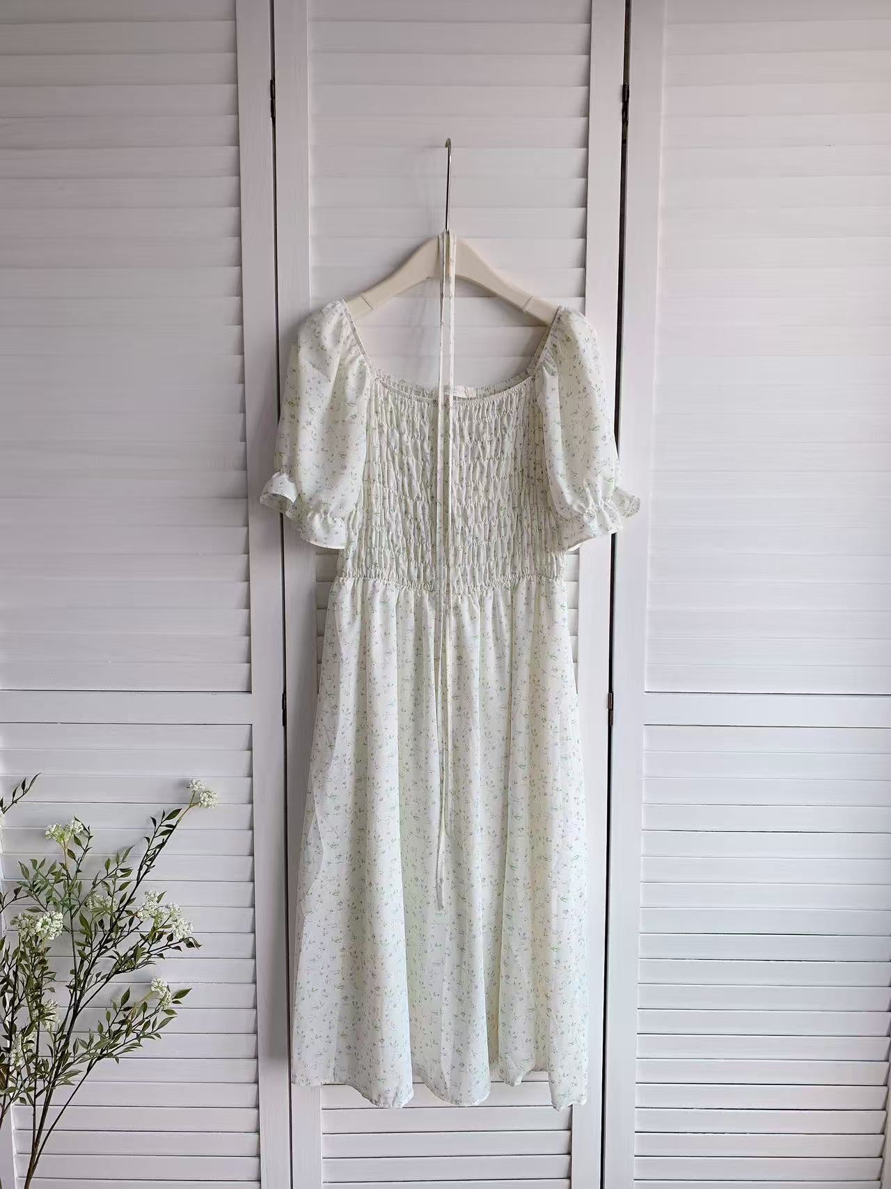 HELLO MILK TEE- 86226 碎花連衣裙