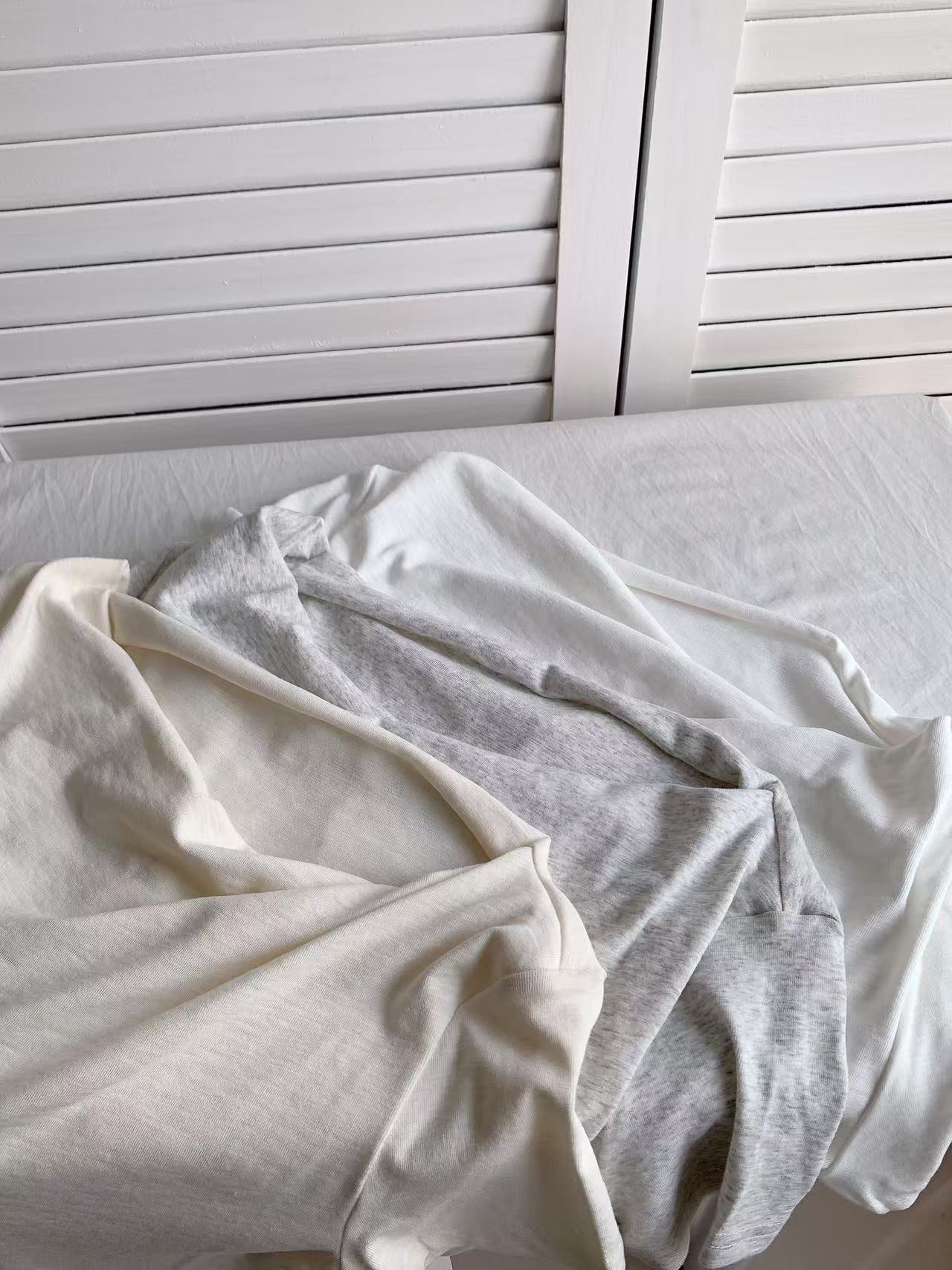 HELLO MILK TEE- 86248 蕩領上衣