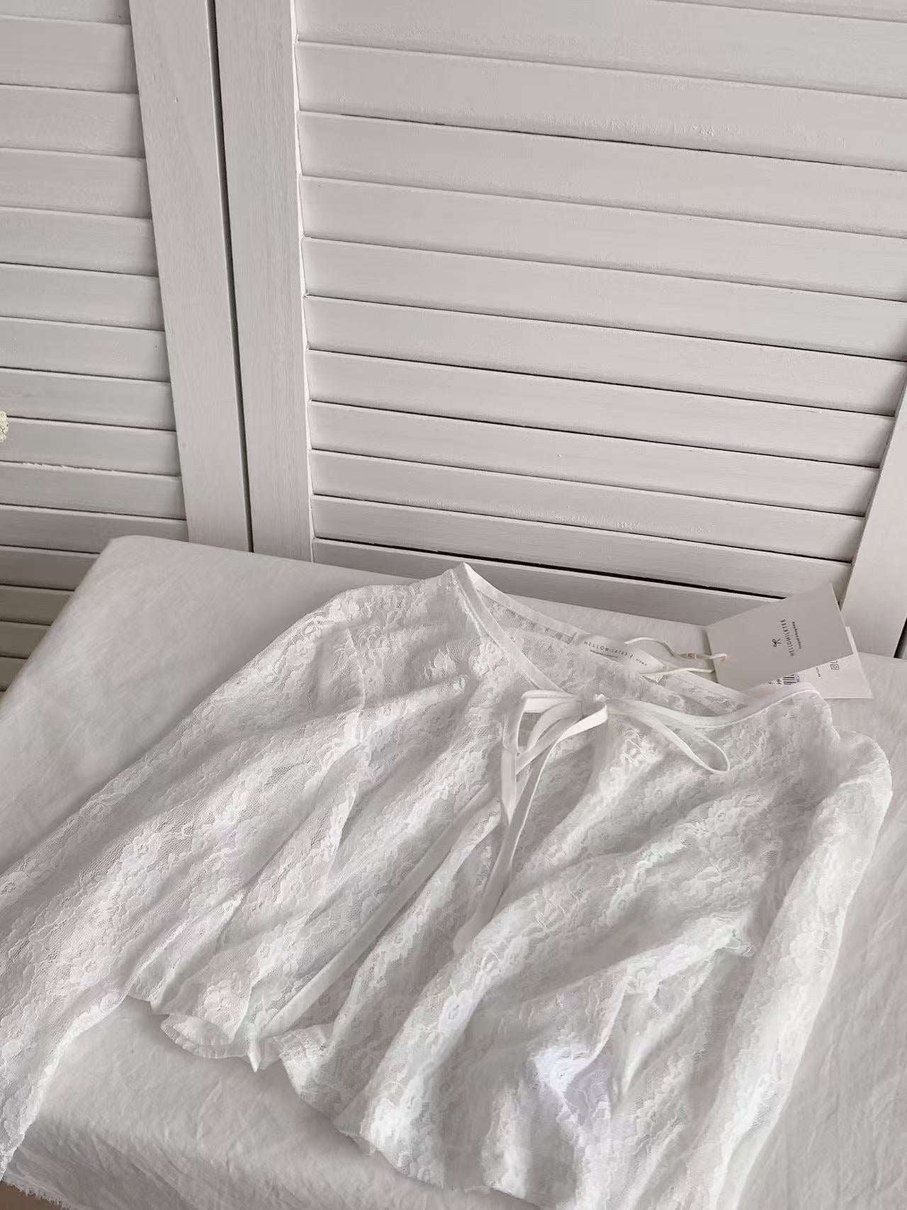 HELLO MILK TEE- 86227 系帶小衫