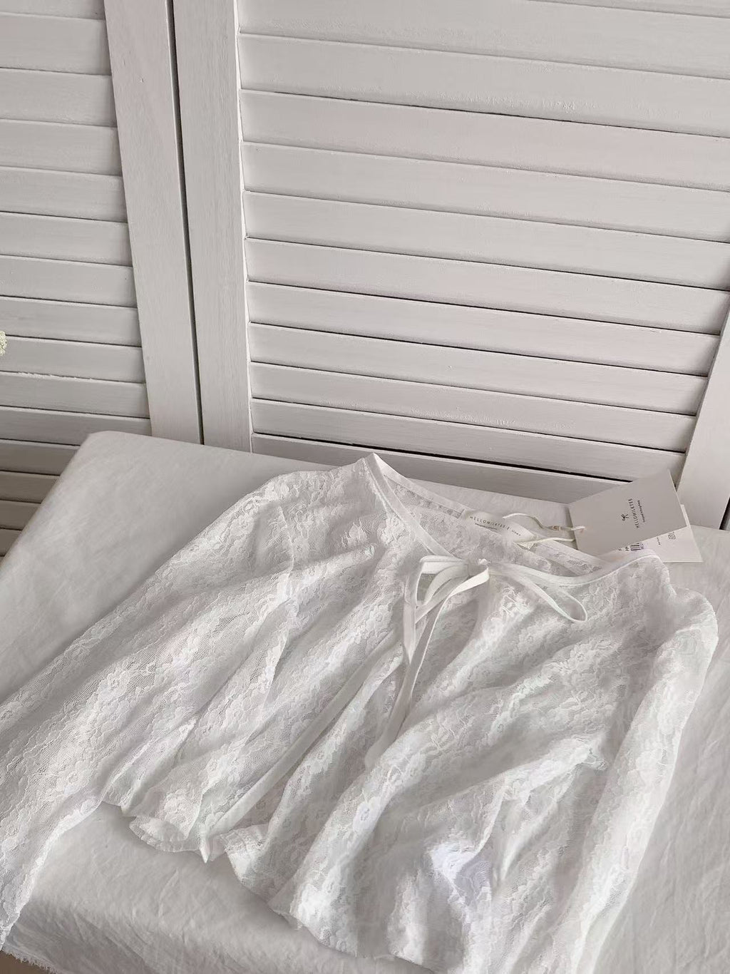 HELLO MILK TEE- 86227 系帶小衫