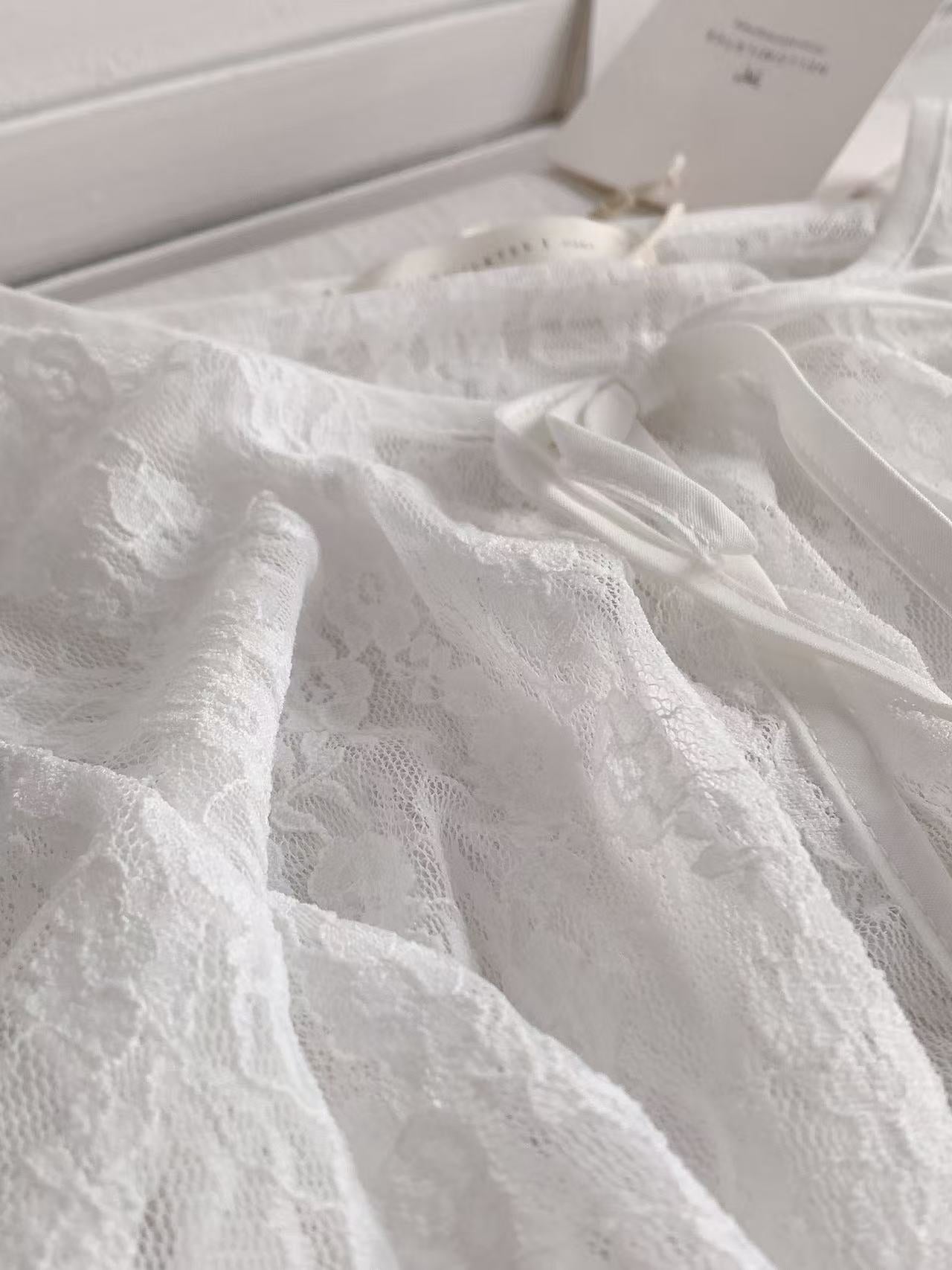 HELLO MILK TEE- 86227 系帶小衫