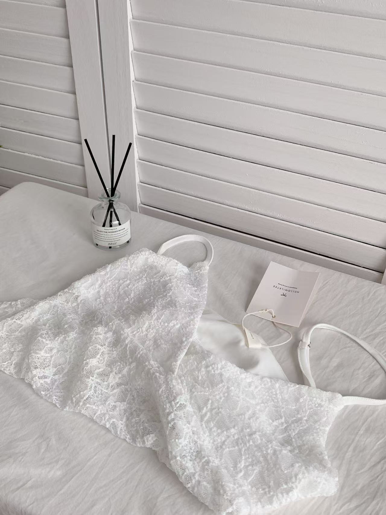 HELLO MILK TEE- 86229 吊帶上衣