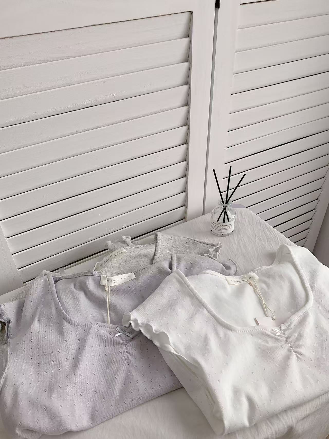 HELLO MILK TEE- 86250 方領上衣