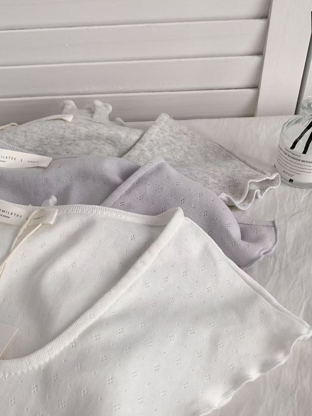 HELLO MILK TEE- 86250 方領上衣