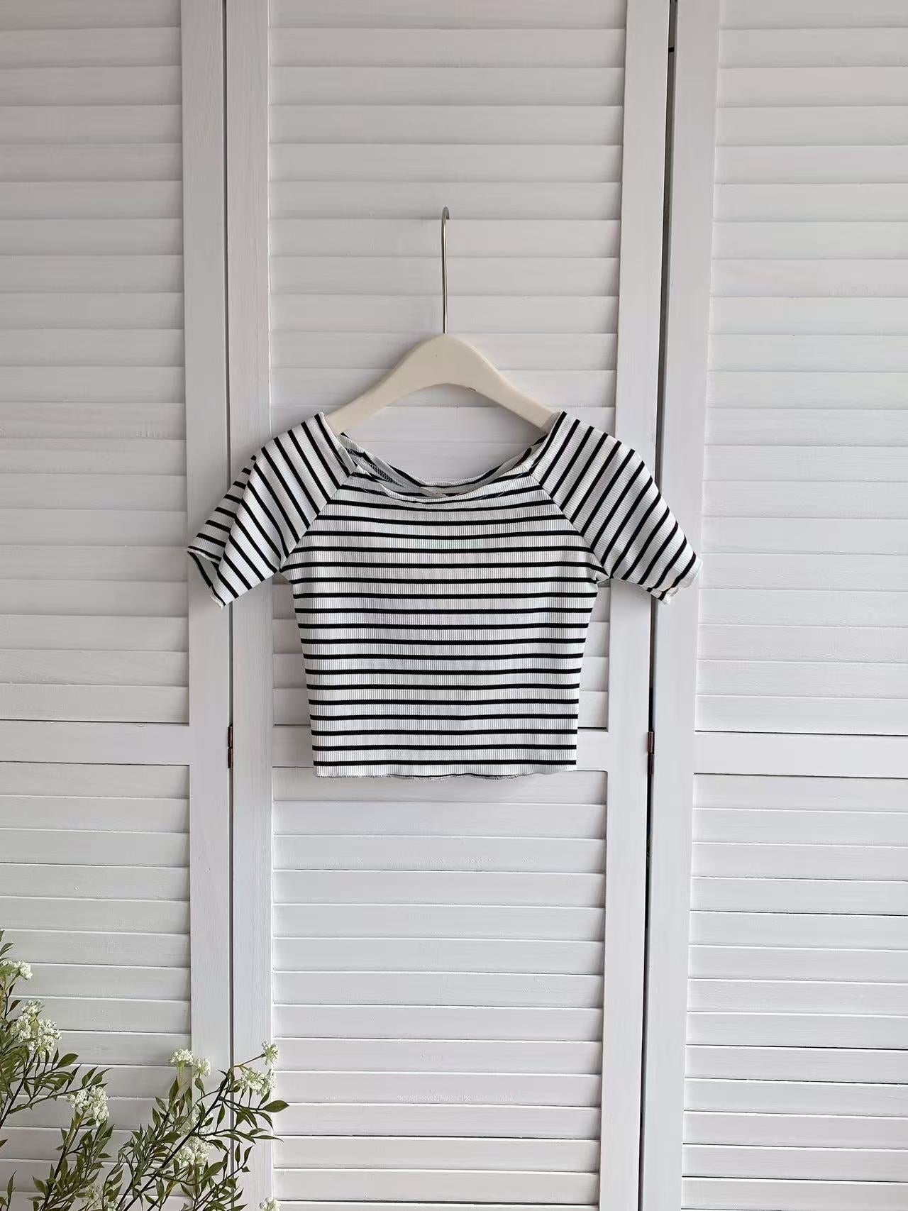 HELLO MILK TEE- 86244 條紋上衣