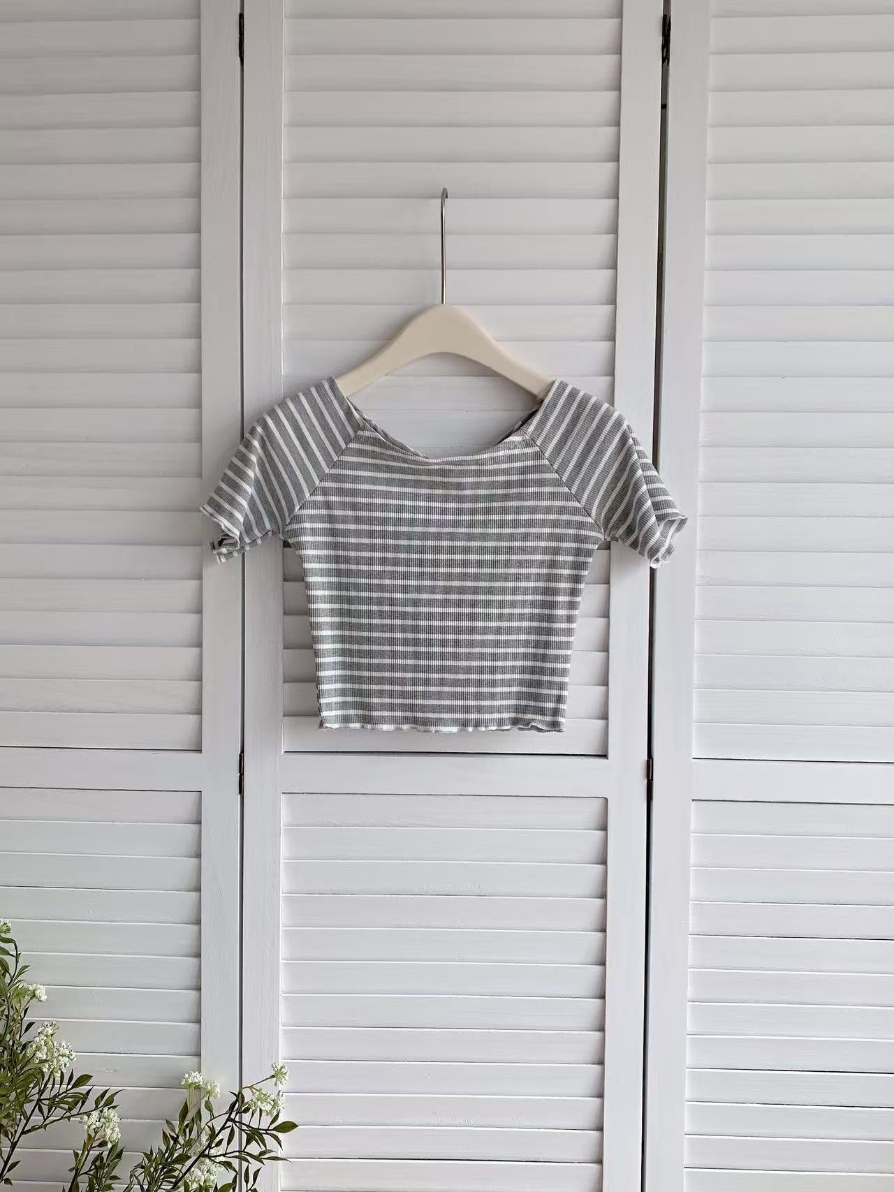 HELLO MILK TEE- 86244 條紋上衣