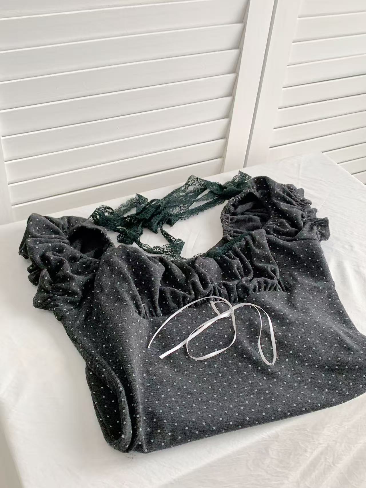 HELLO MILK TEE- 86263 方領小衫