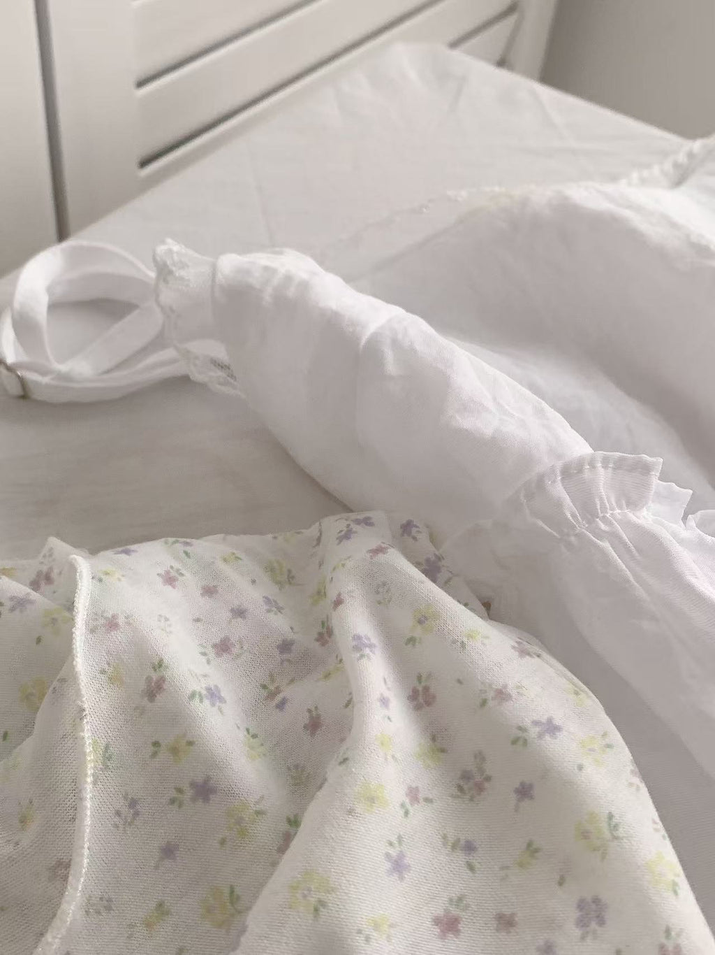 HELLO MILK TEE- 86264 碎花兩件套