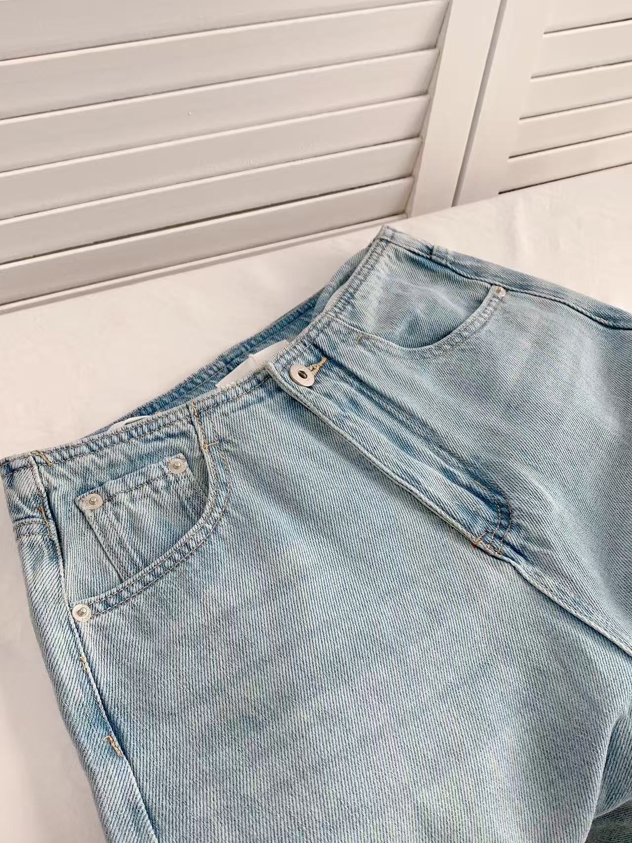 HELLO MILK TEE- 86274 簡約牛仔褲