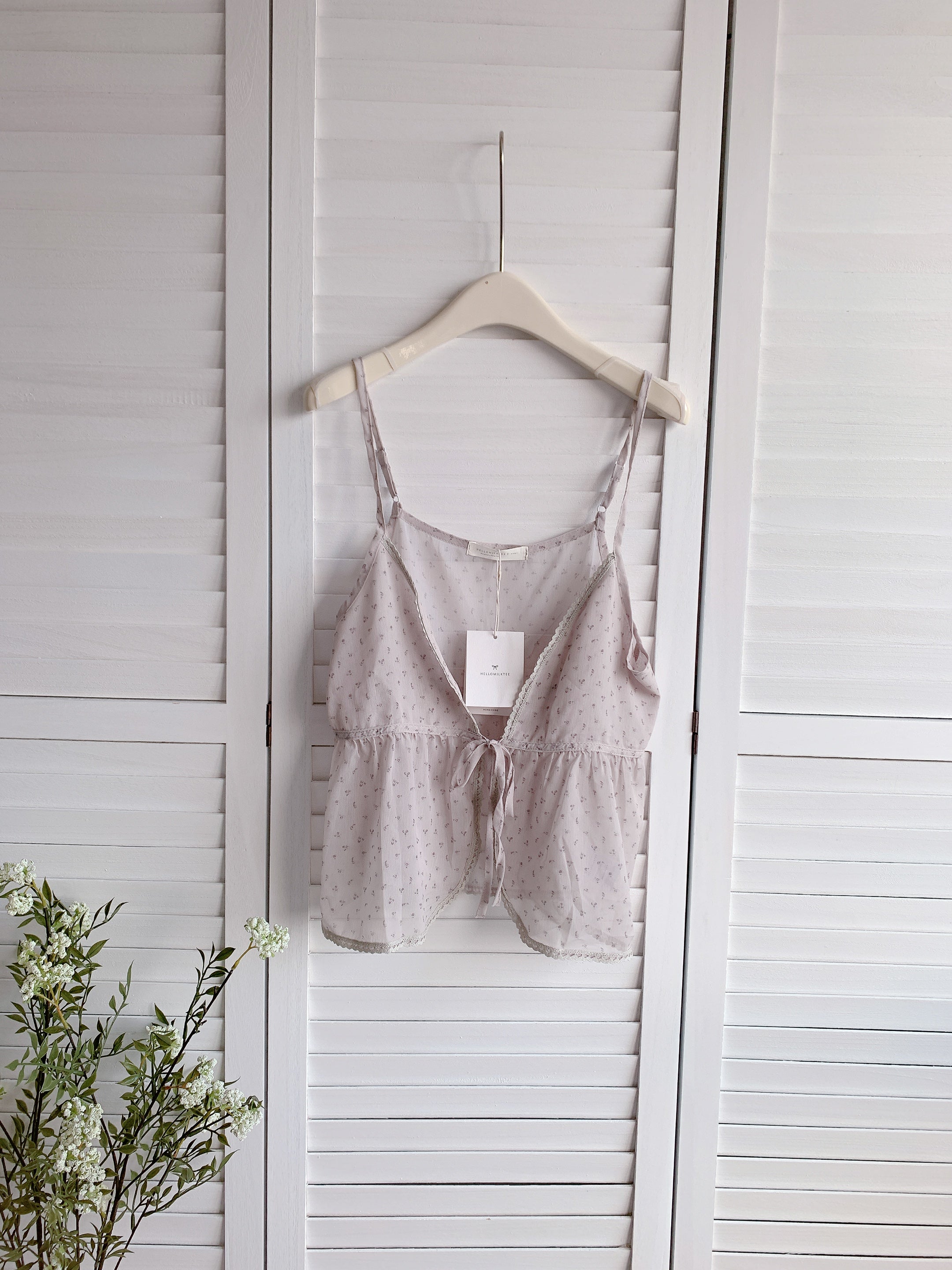 HELLO MILK TEE- 86280 碎花吊帶