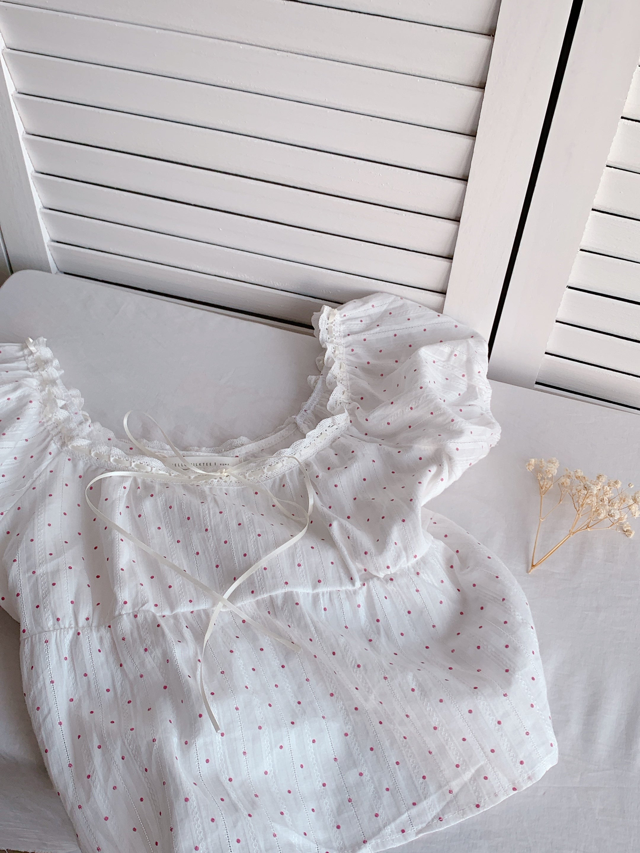 HELLO MILK TEE- 86260 甜美小衫