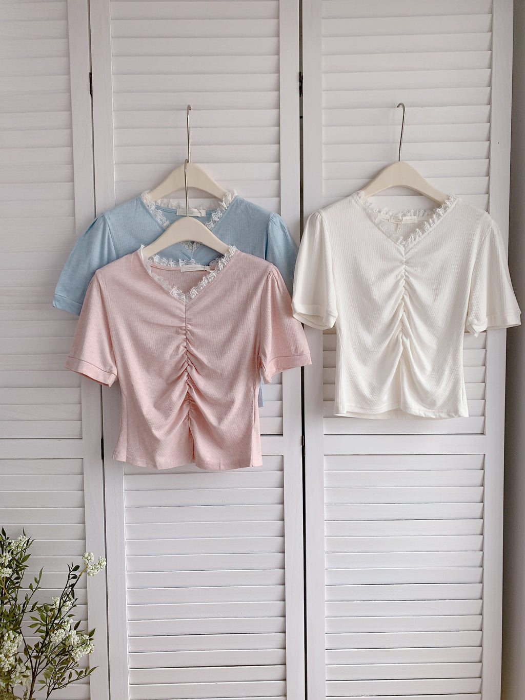 HELLO MILK TEE- 86305 花邊小衫
