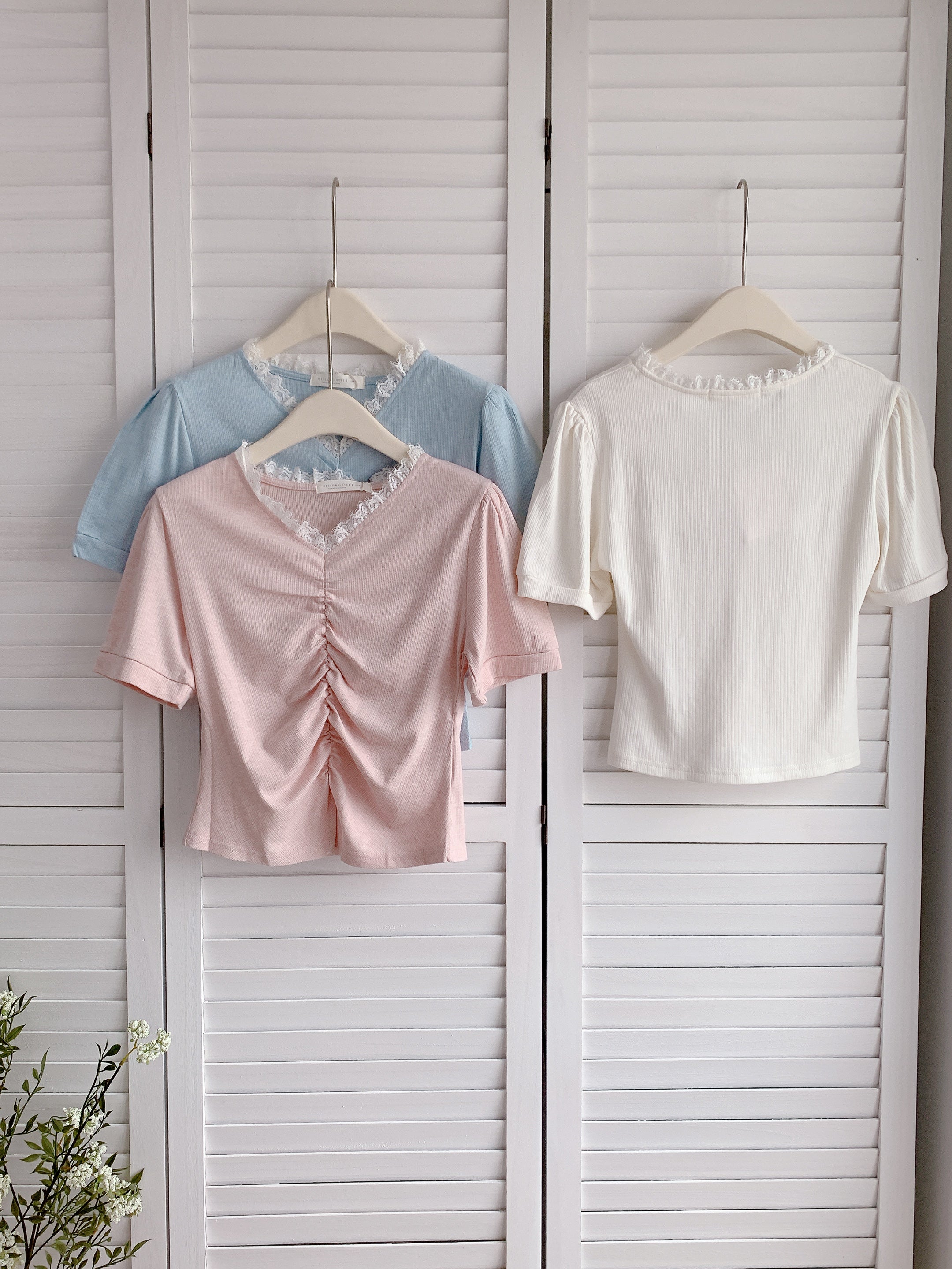 HELLO MILK TEE- 86305 花邊小衫