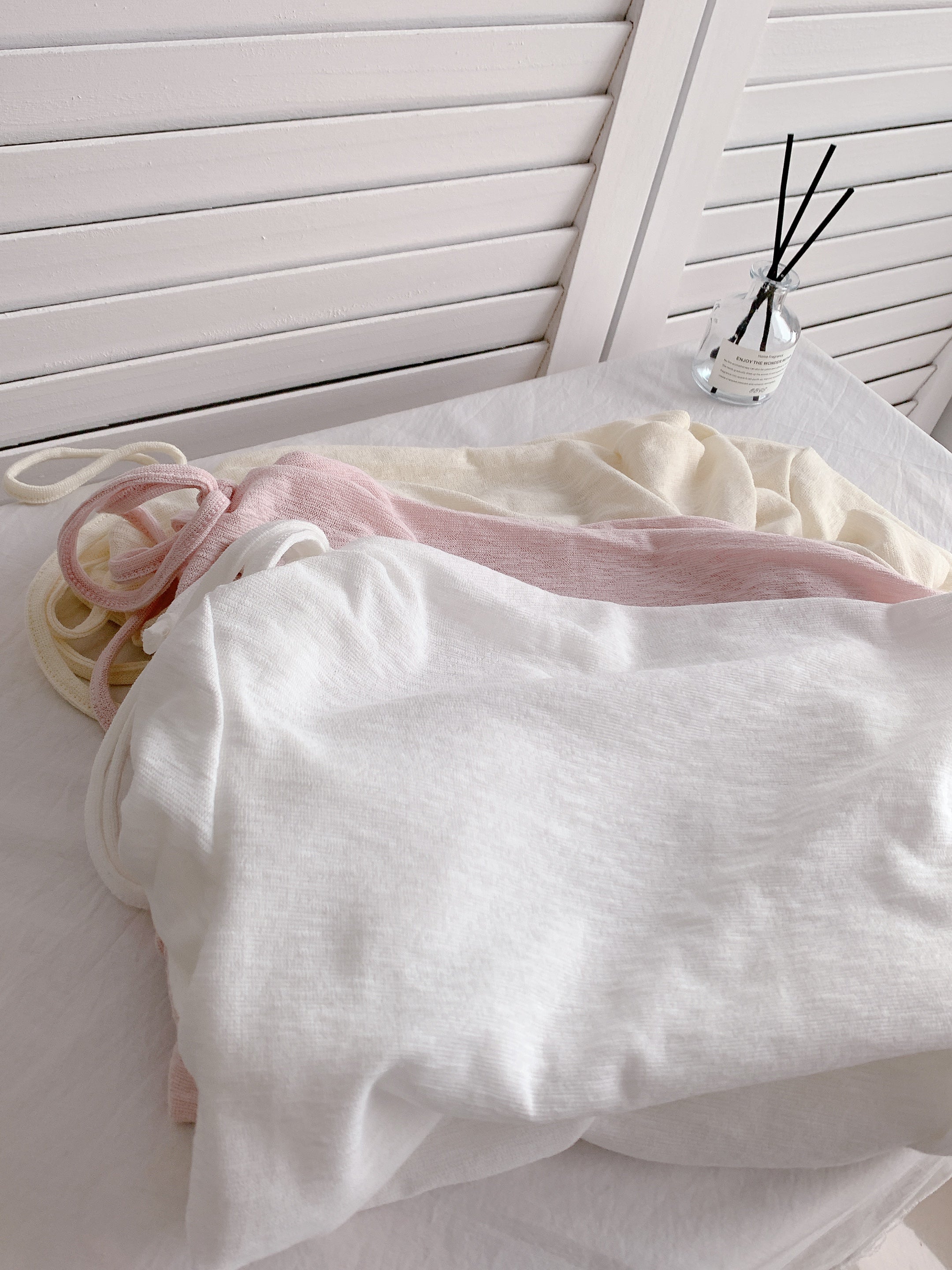 HELLO MILK TEE- 86341  系帶小衫