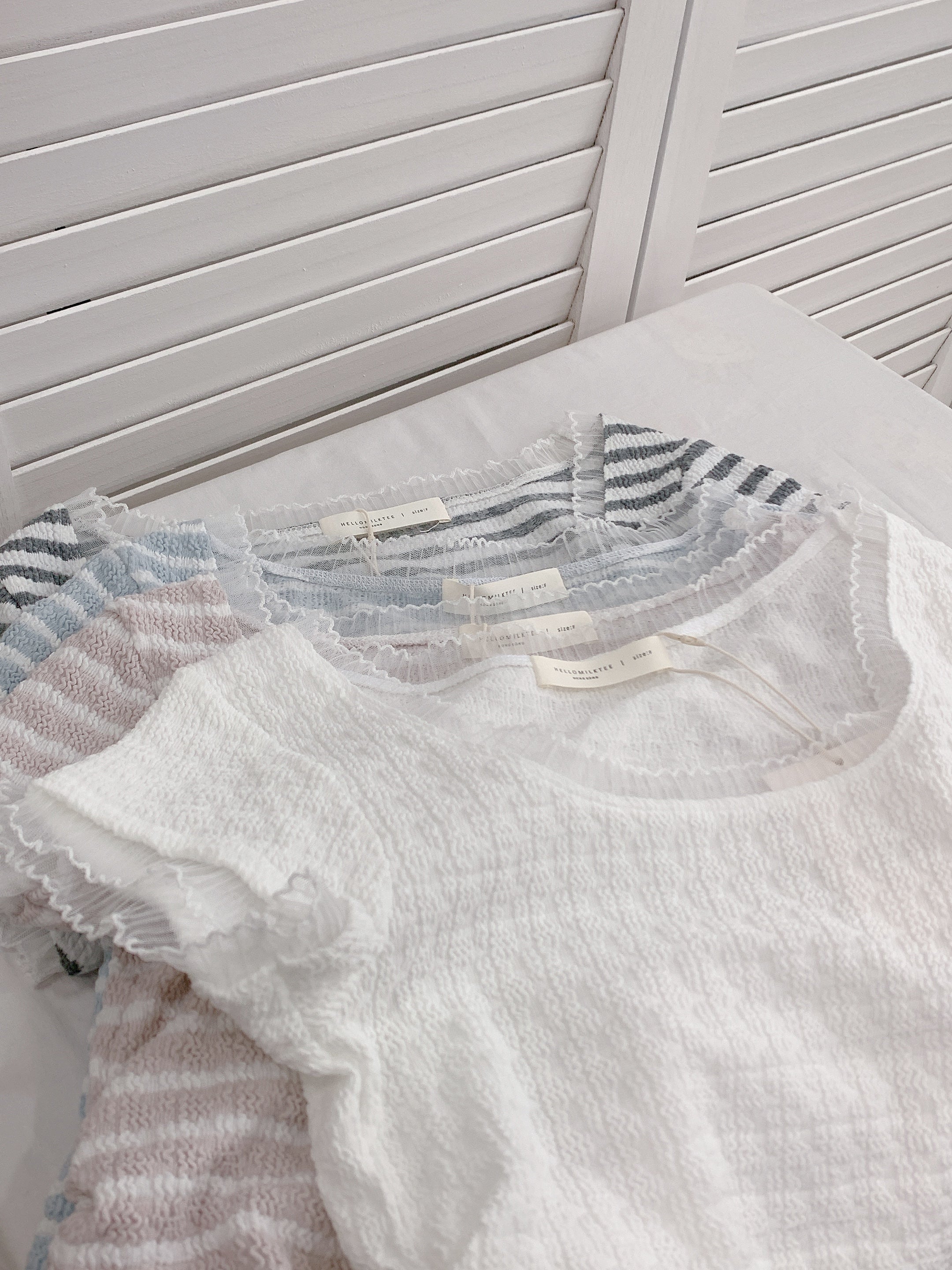HELLO MILK TEE- 86349  百搭小衫