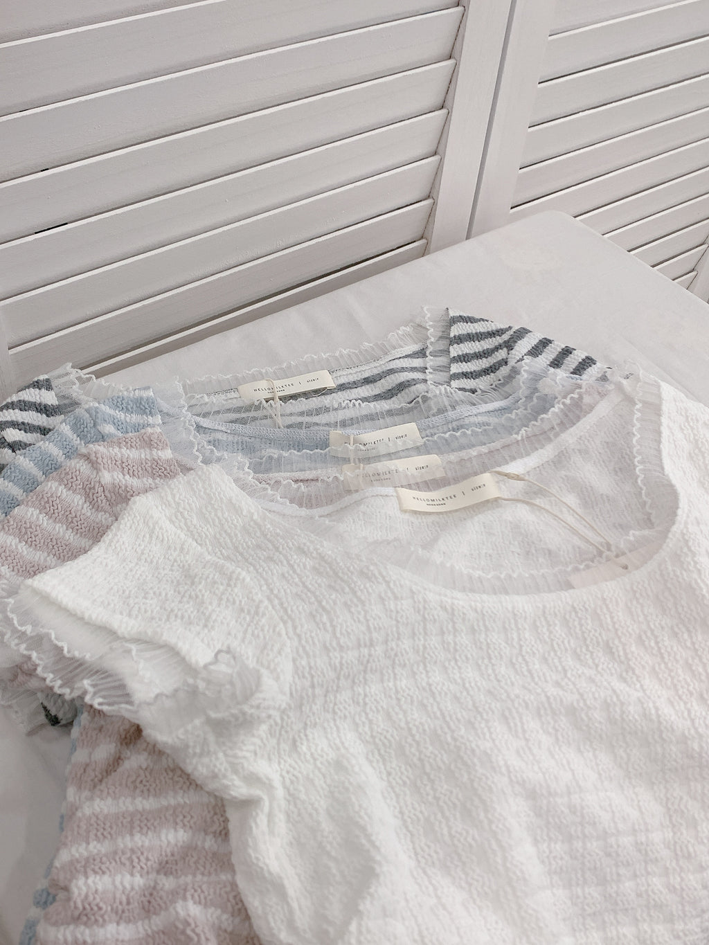 HELLO MILK TEE- 86349  百搭小衫