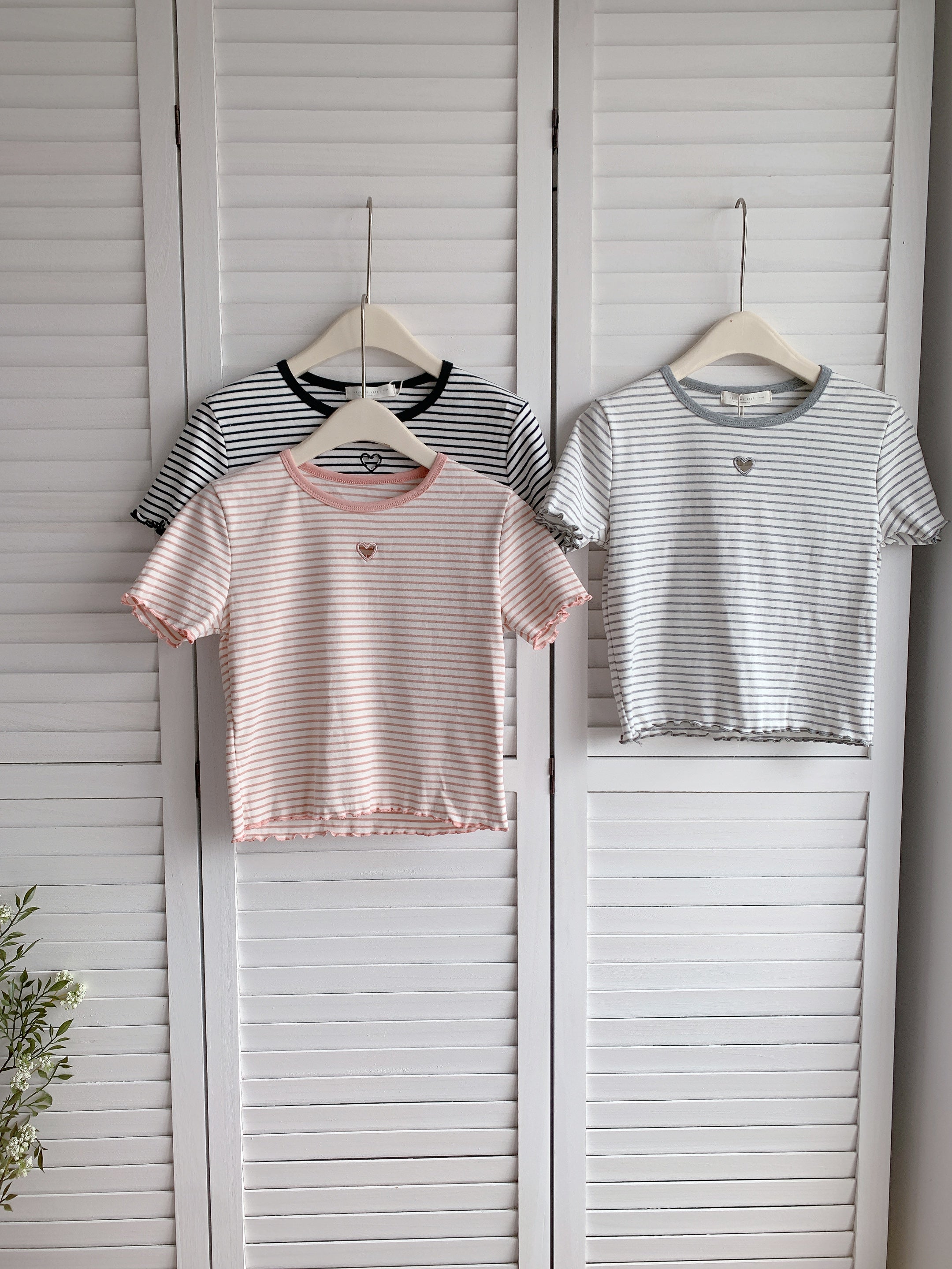 HELLO MILK TEE- 86385  百搭小衫