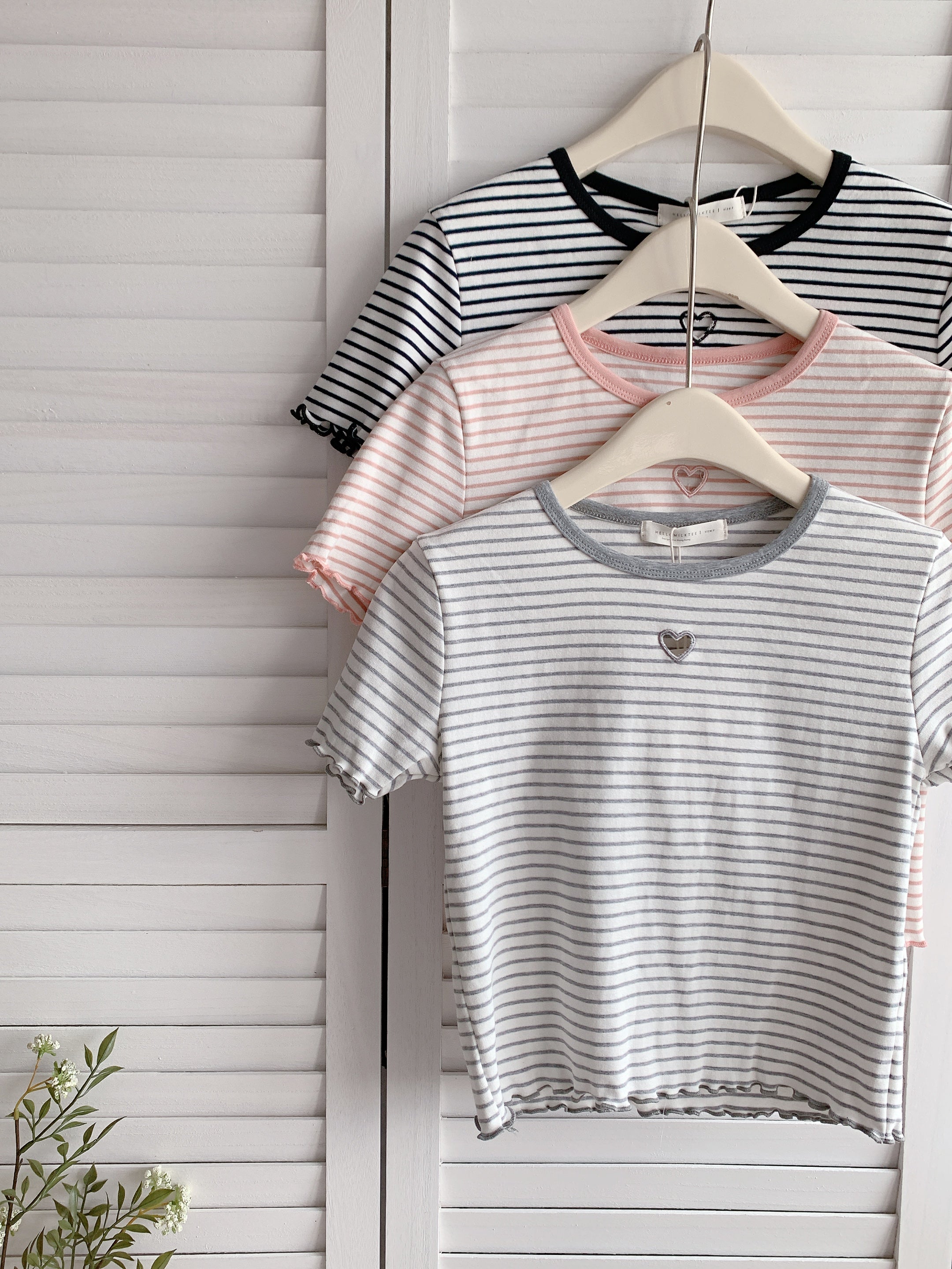 HELLO MILK TEE- 86385  百搭小衫