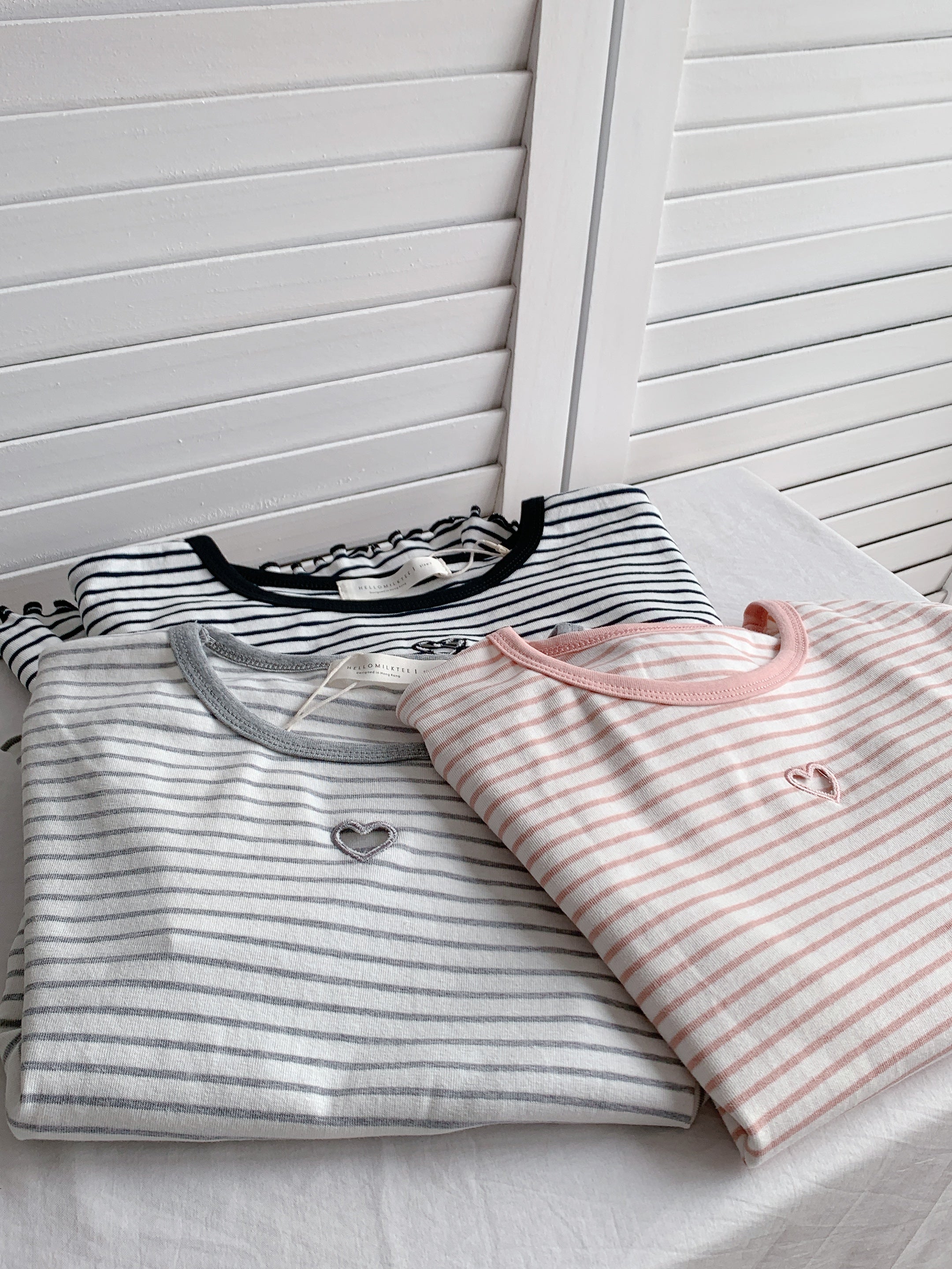 HELLO MILK TEE- 86385  百搭小衫