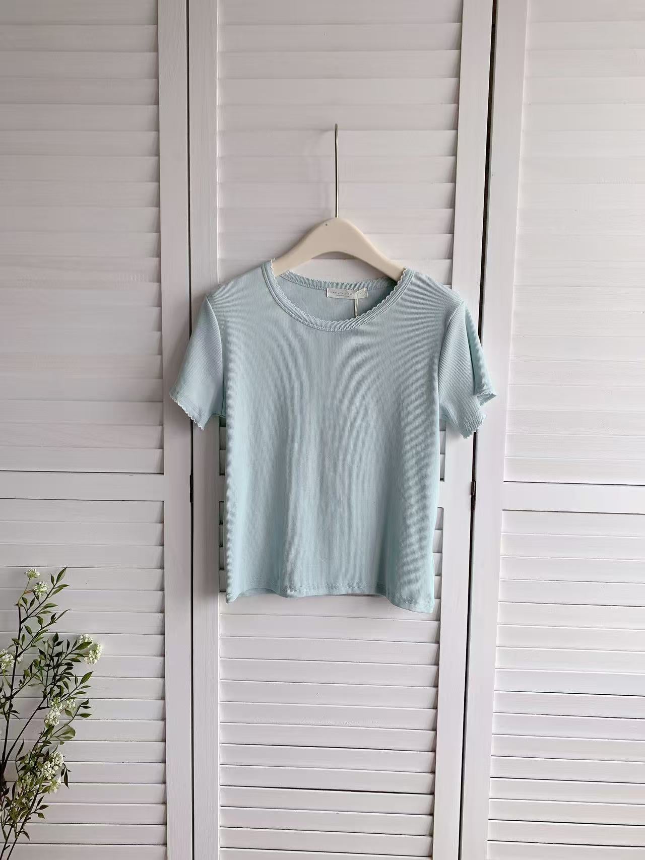 HELLO MILK TEE- 86398 花邊短袖