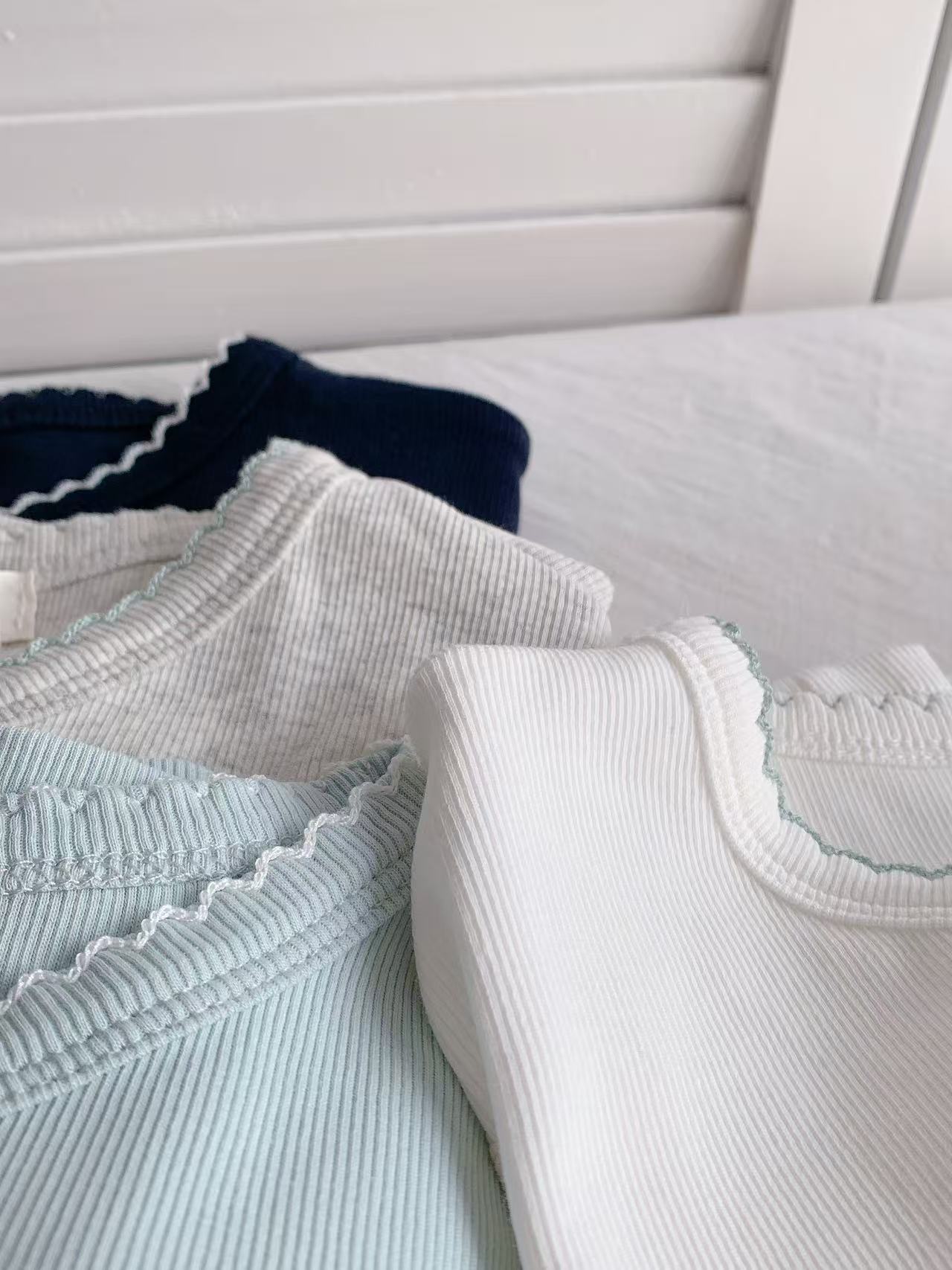 HELLO MILK TEE- 86398 花邊短袖