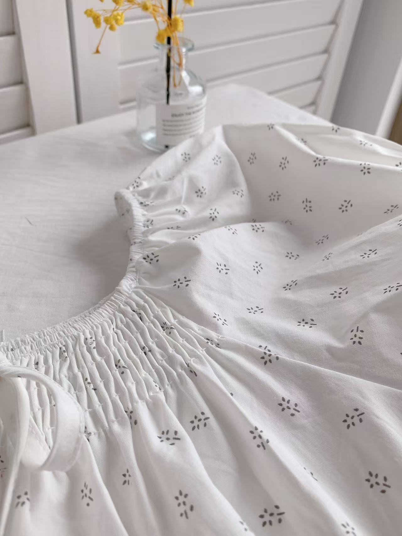 HELLO MILK TEE- 86451 方領小衫