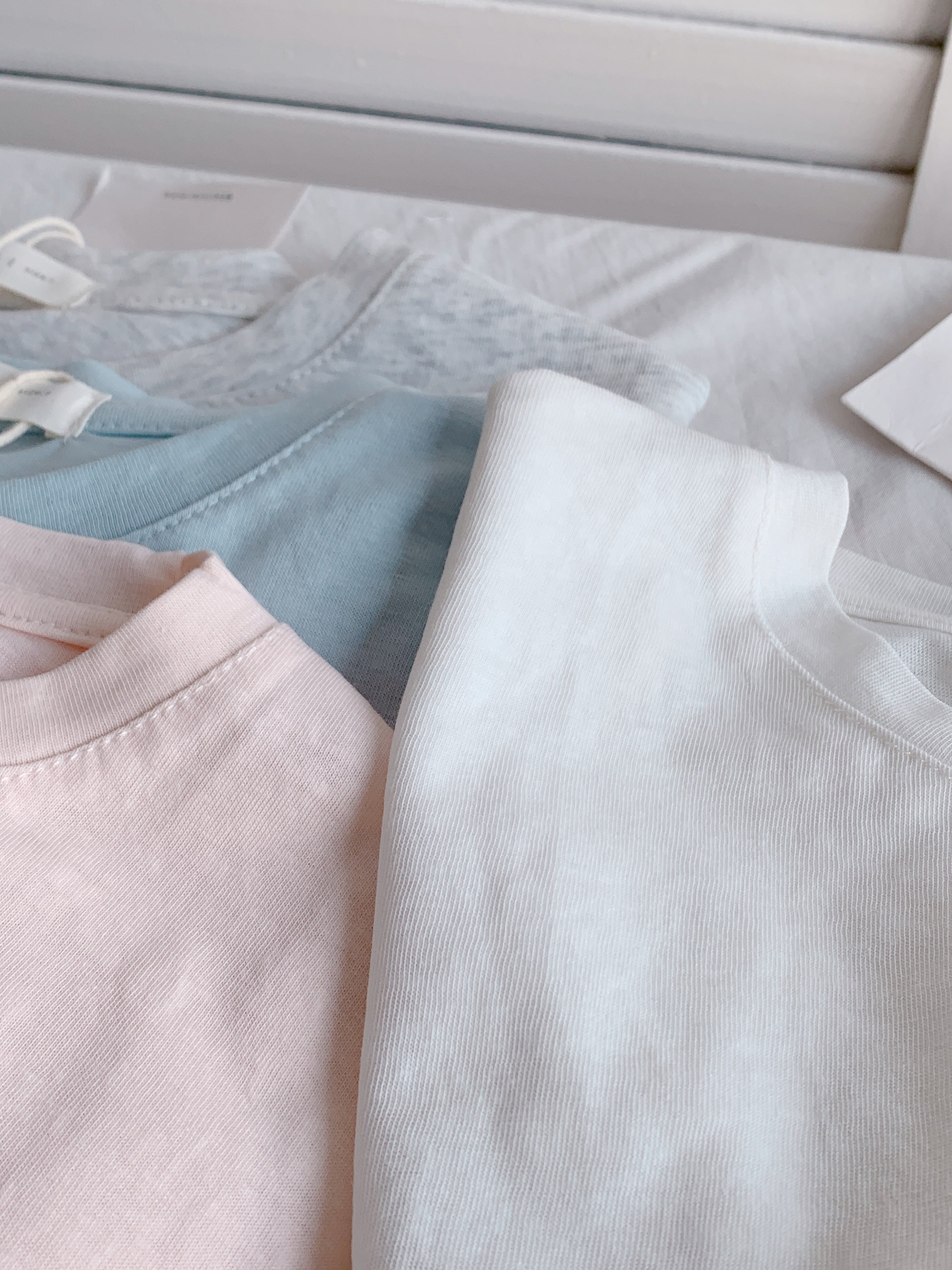 HELLO MILK TEE- 86404 淨版短袖