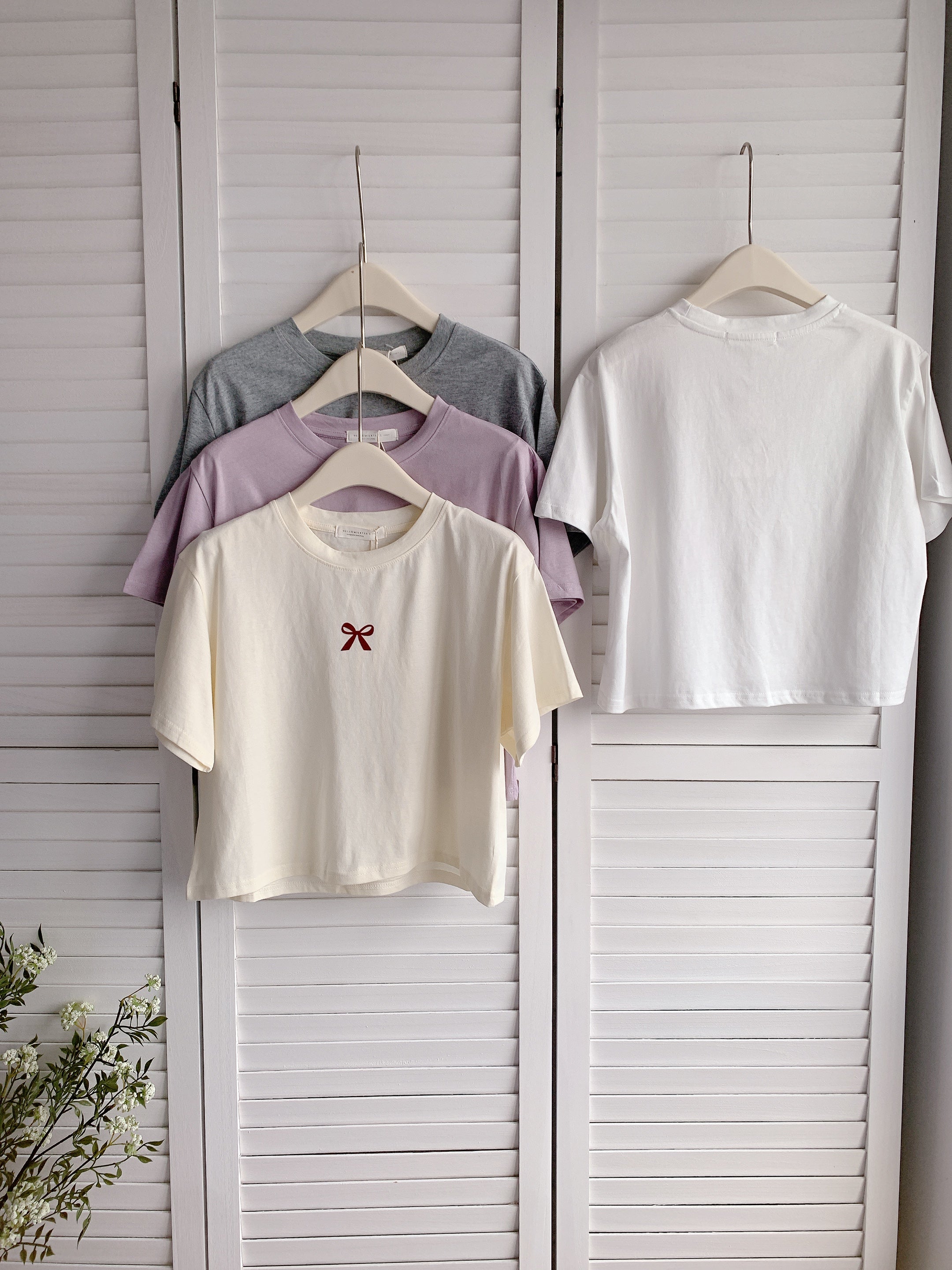 HELLO MILK TEE- 86501  蝴蝶結植絨圖案短袖衫