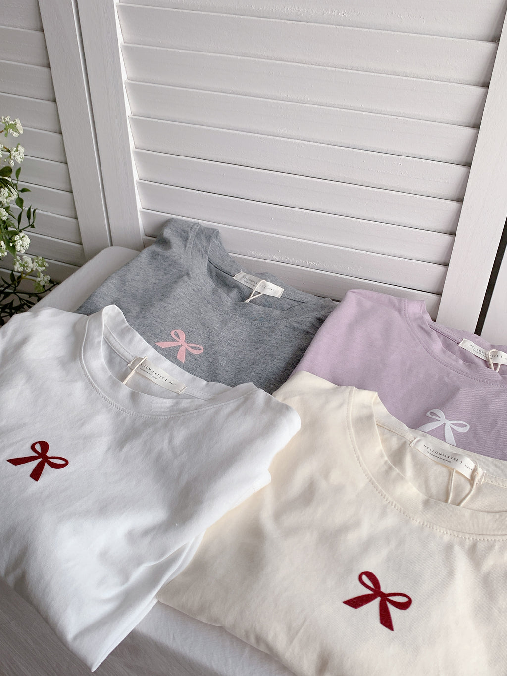 HELLO MILK TEE- 86501  蝴蝶結植絨圖案短袖衫