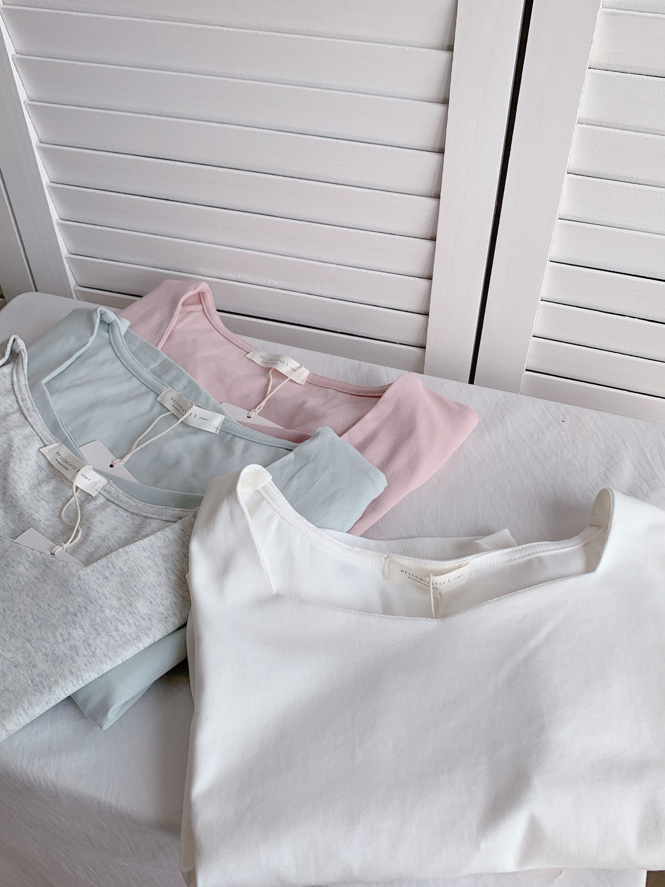 HELLO MILK TEE- 86473  方領上衣