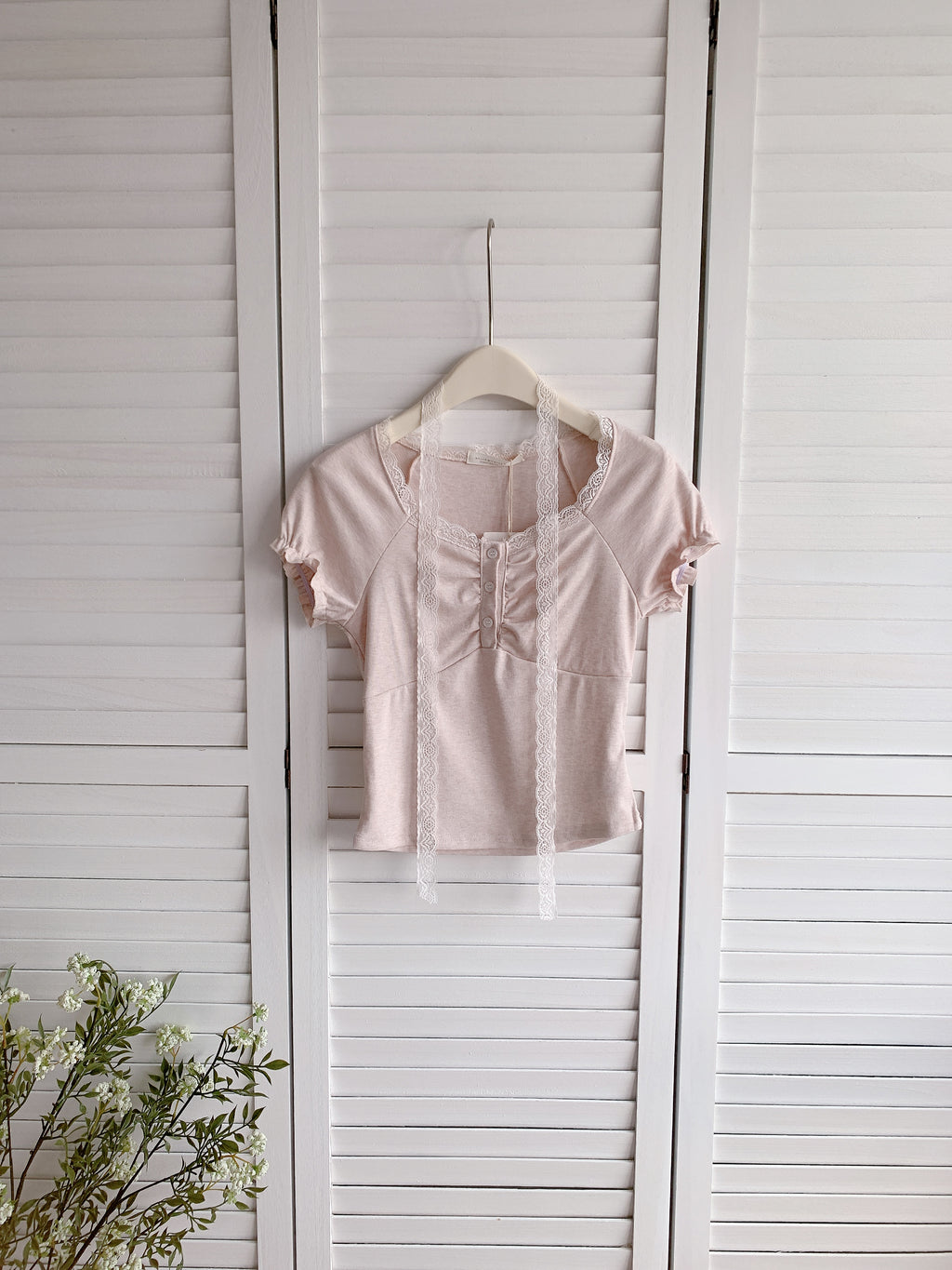 HELLO MILK TEE- 86466  方領蕾絲衫