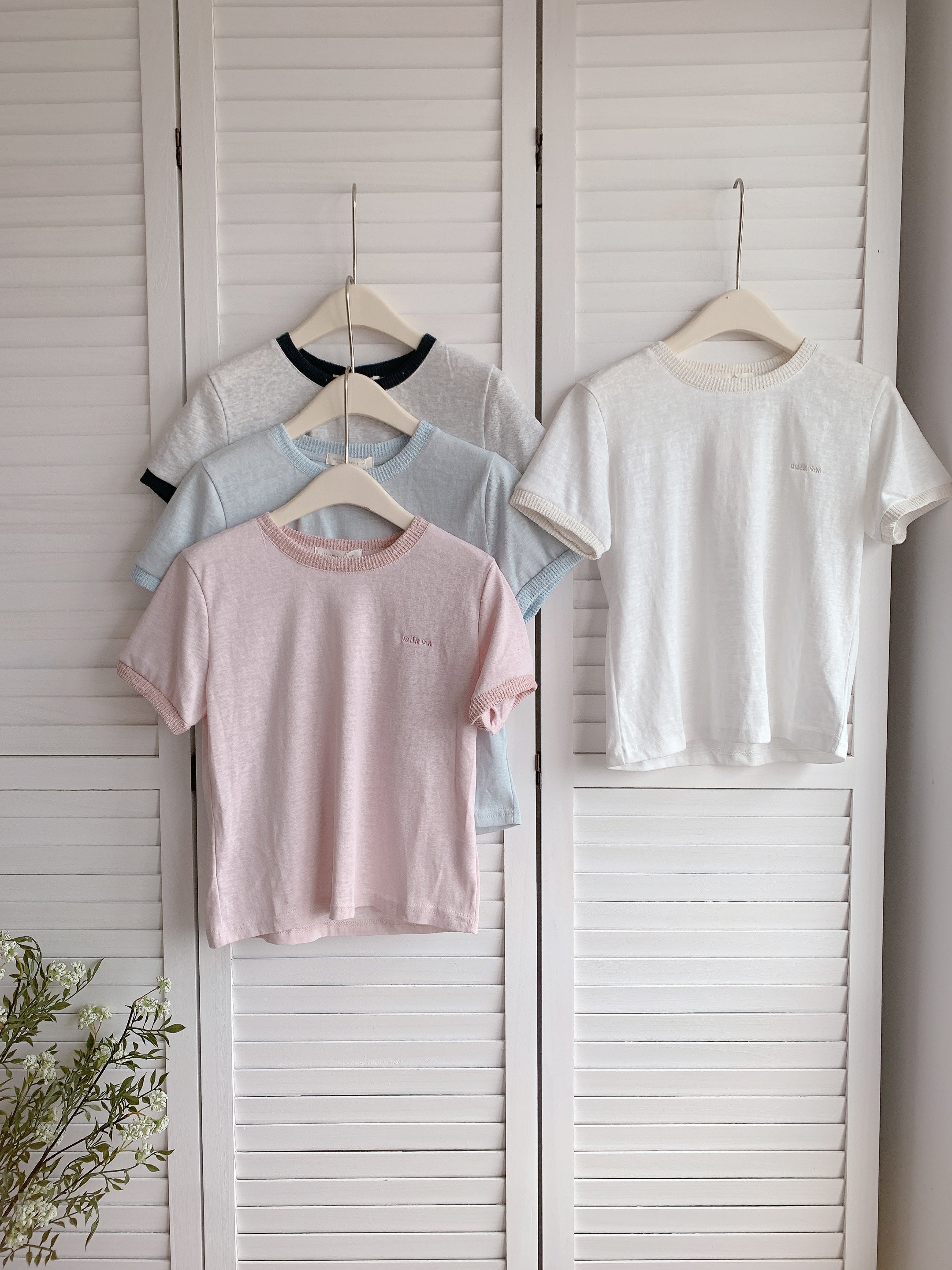 HELLO MILK TEE- 86469  刺繡短袖