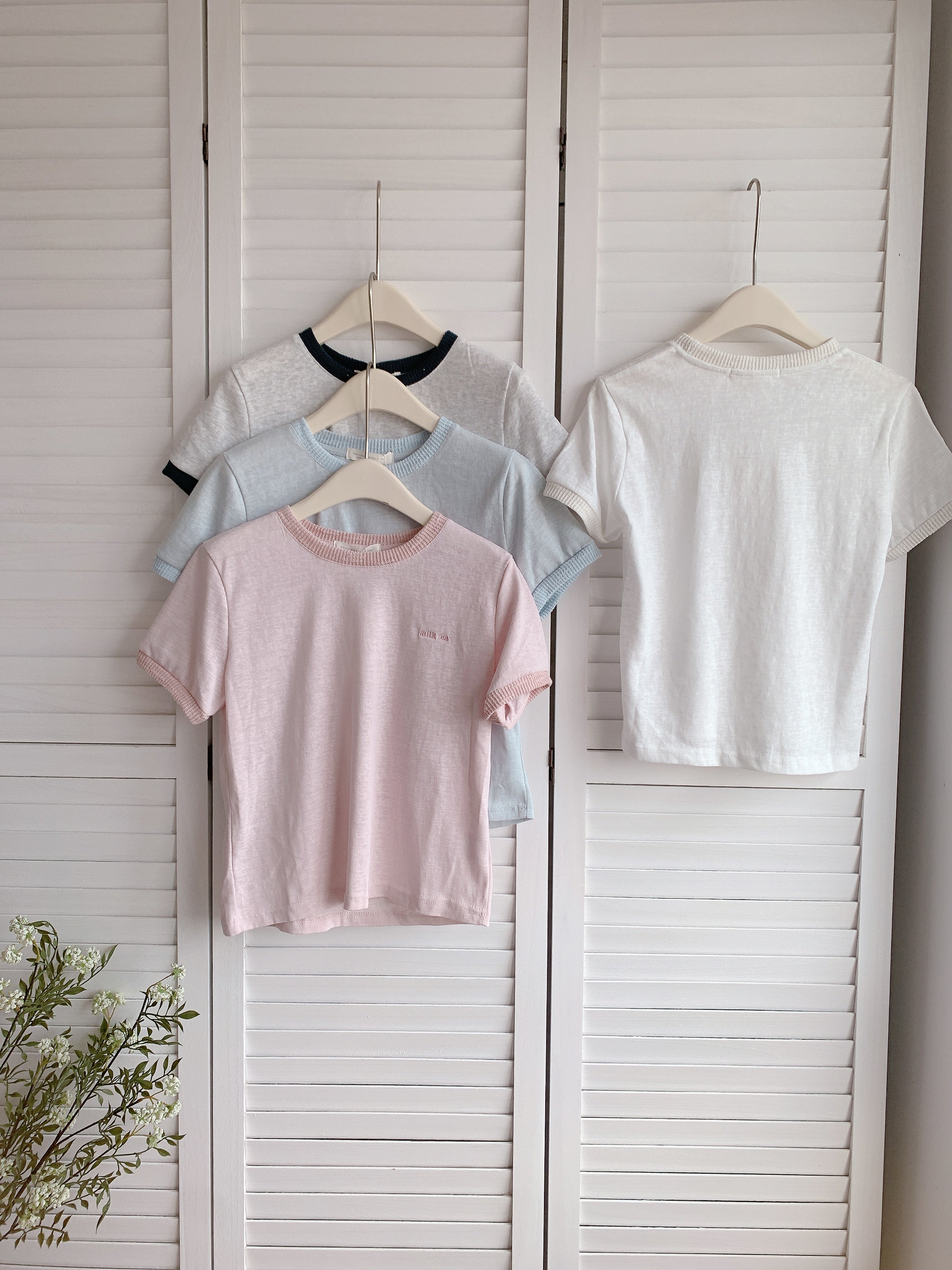 HELLO MILK TEE- 86469  刺繡短袖