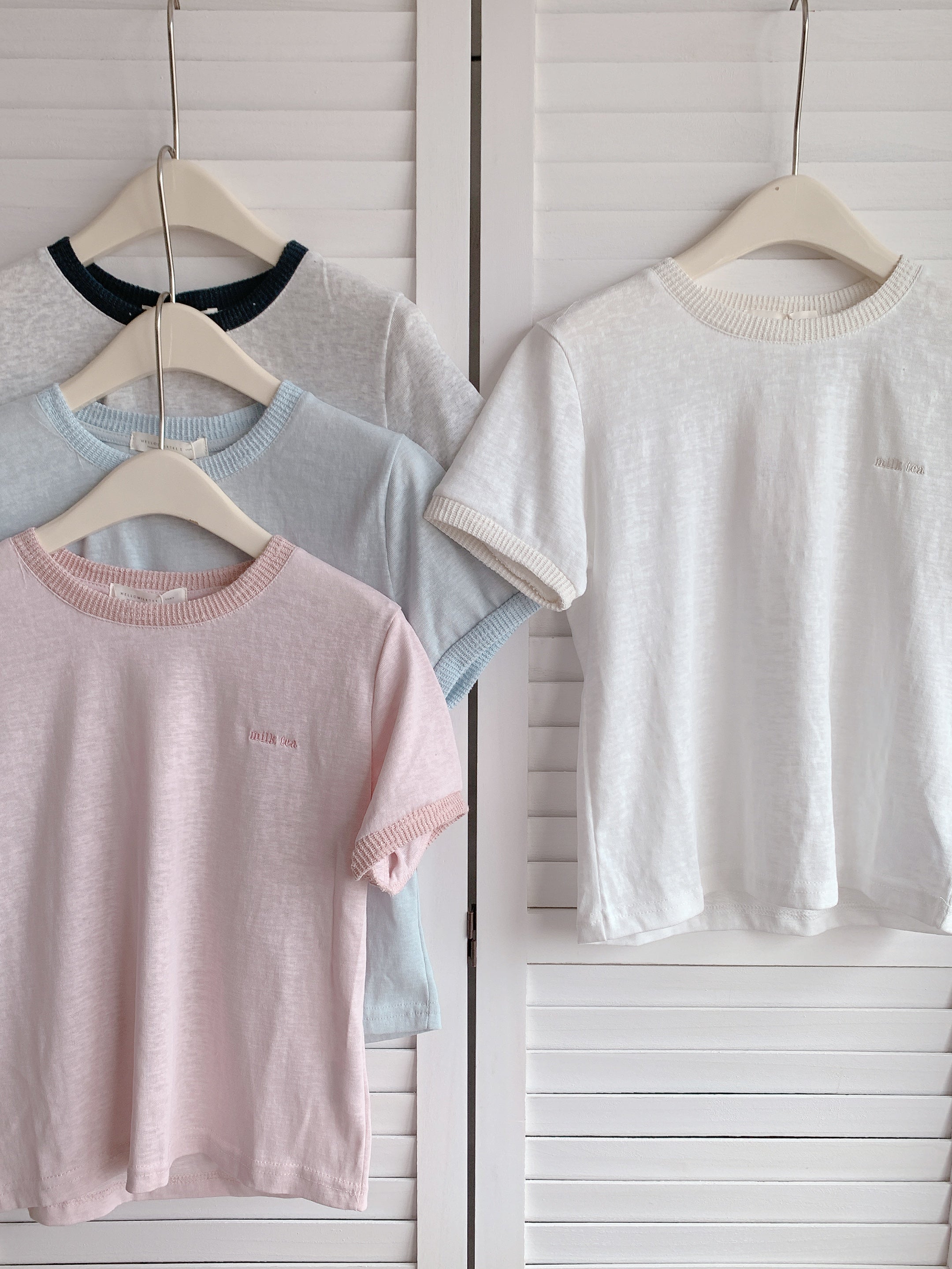 HELLO MILK TEE- 86469  刺繡短袖