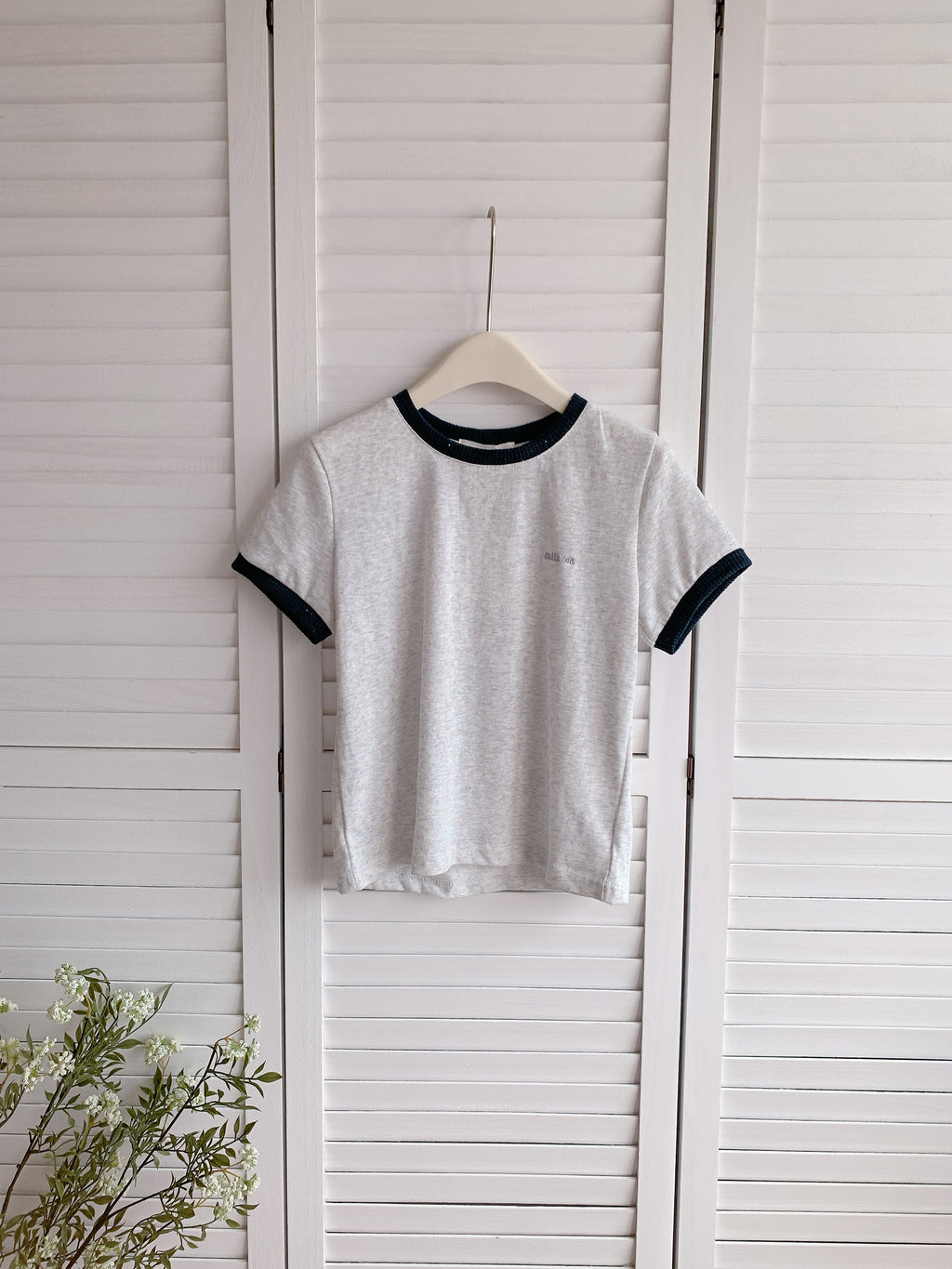 HELLO MILK TEE- 86469  刺繡短袖