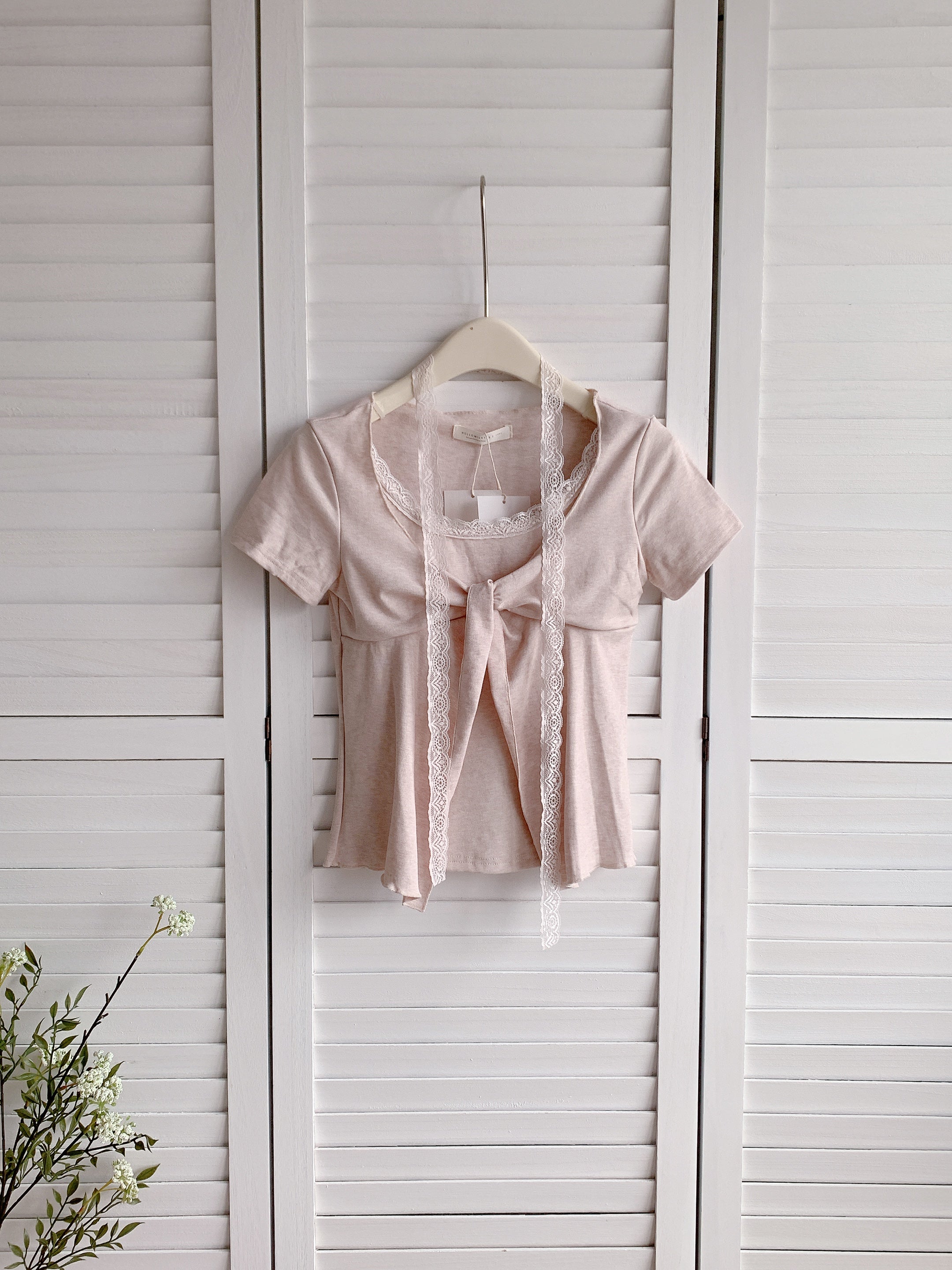 HELLO MILK TEE- 86465  扭結小衫