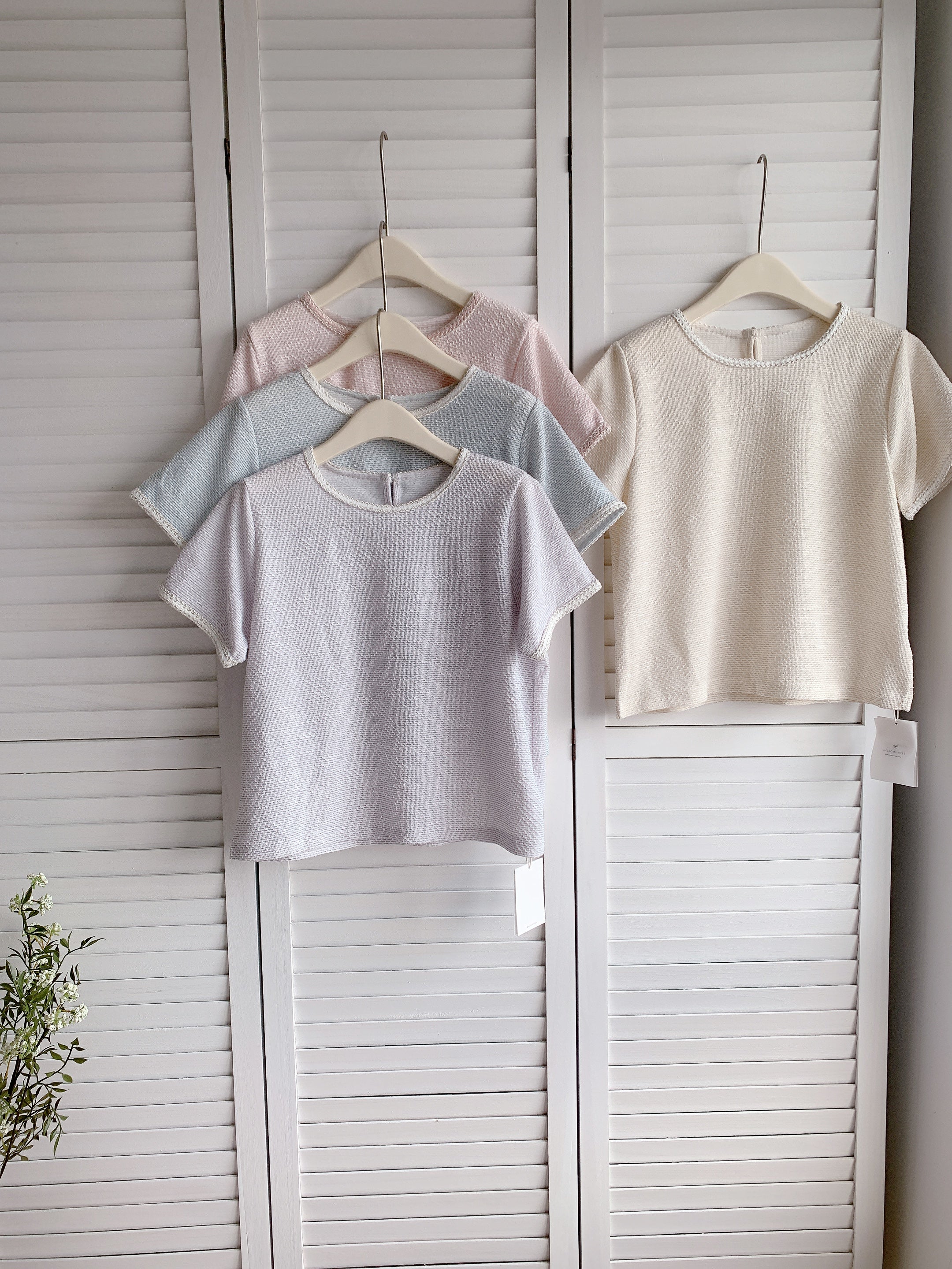 HELLO MILK TEE- 86522  小香風短袖