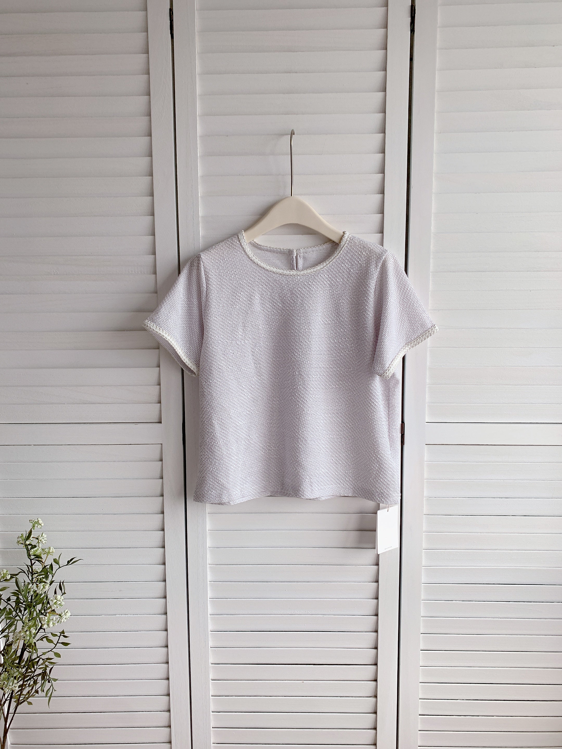 HELLO MILK TEE- 86522  小香風短袖