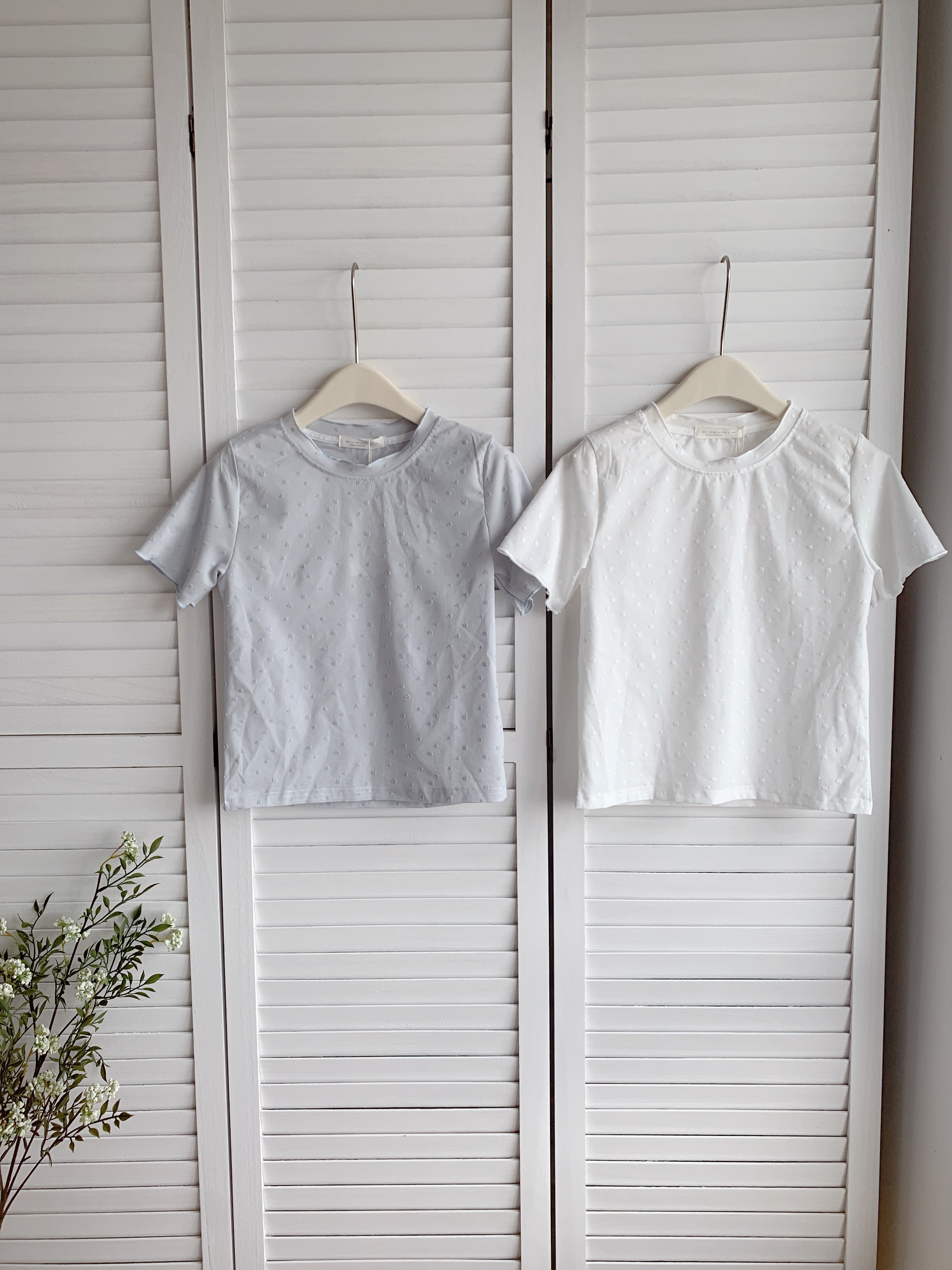 HELLO MILK TEE- 86479  木耳邊短袖