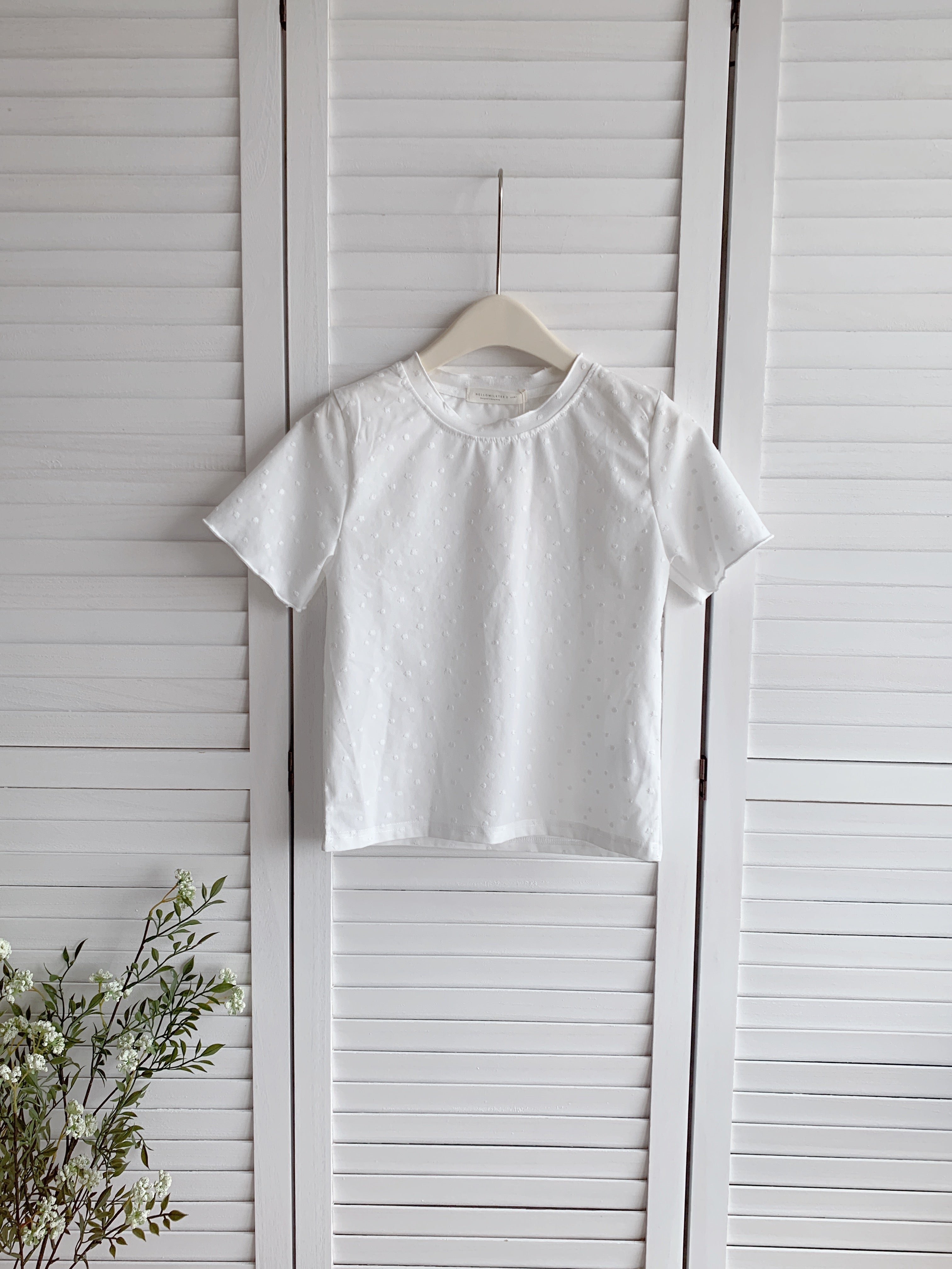 HELLO MILK TEE- 86479  木耳邊短袖