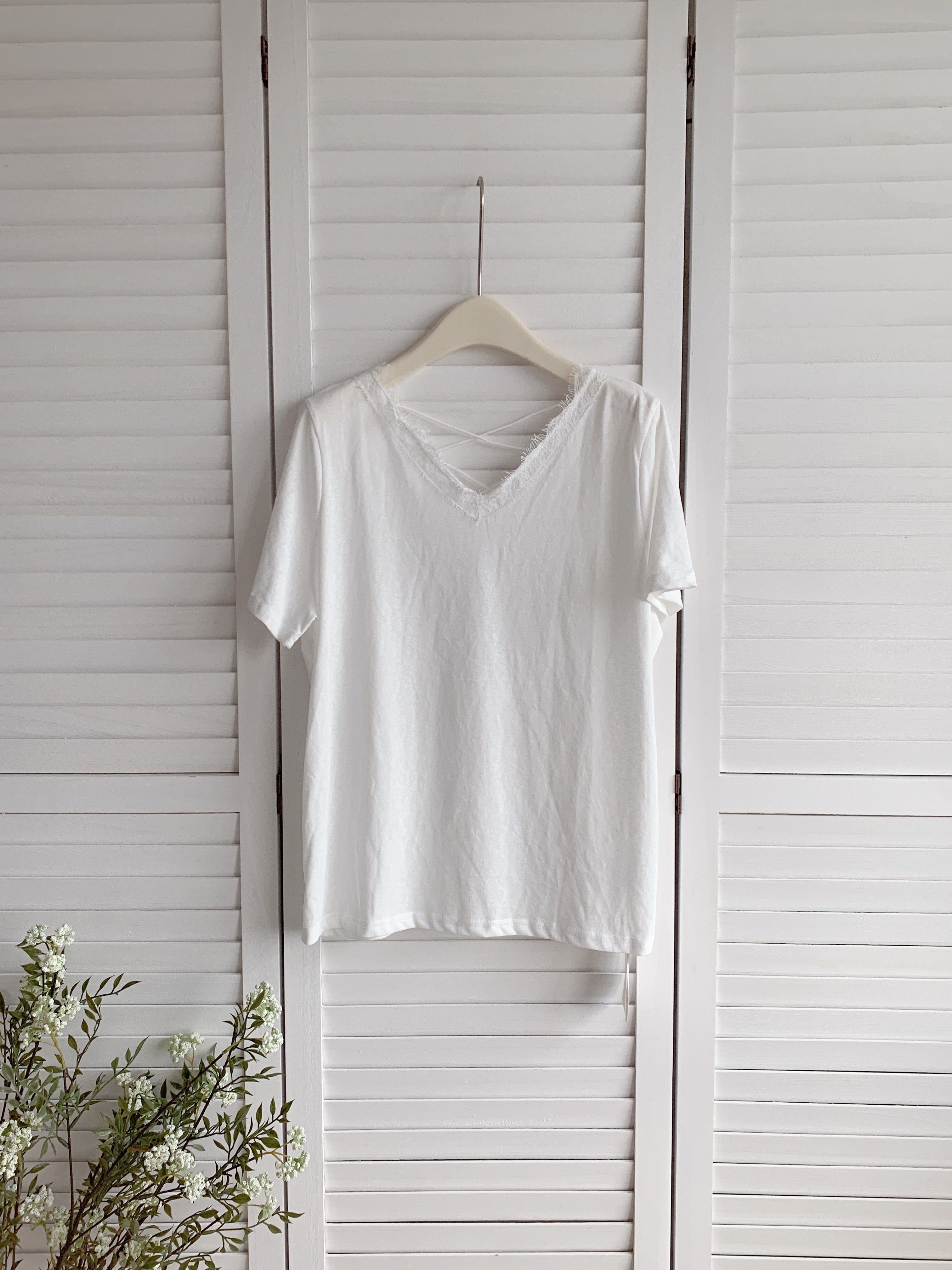 HELLO MILK TEE- 86504  蕾絲拼接衫
