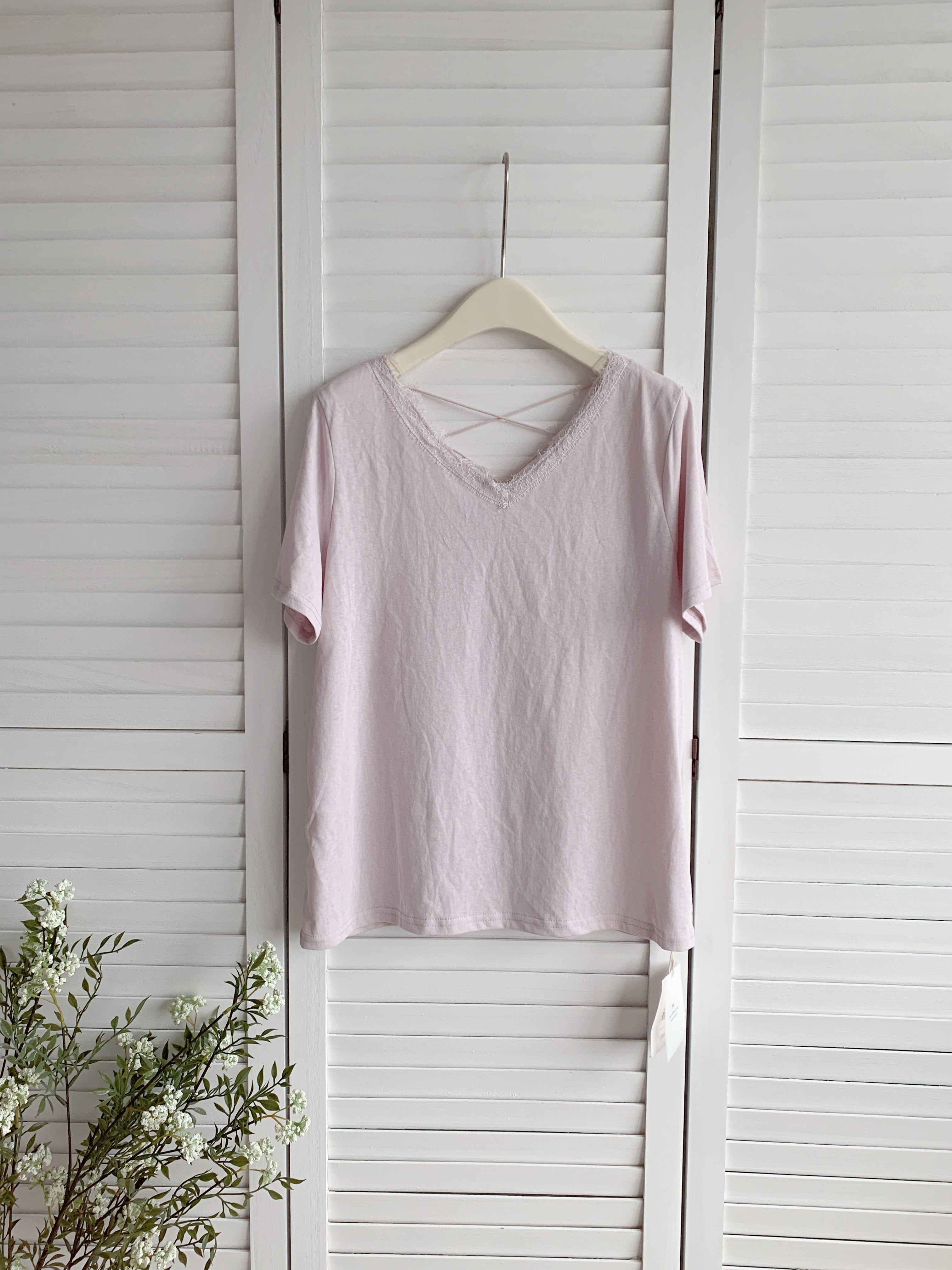 HELLO MILK TEE- 86504  蕾絲拼接衫