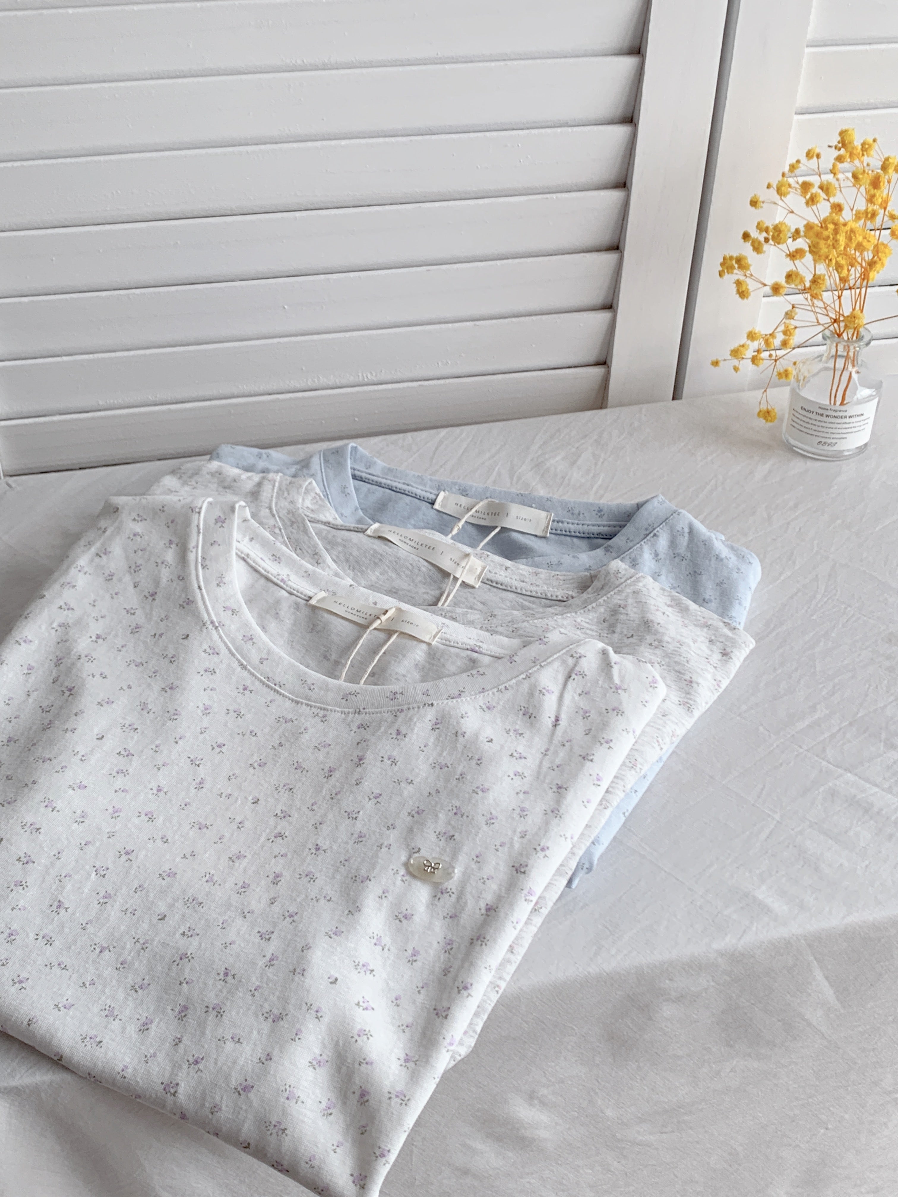 HELLO MILK TEE- 86568  碎花短袖