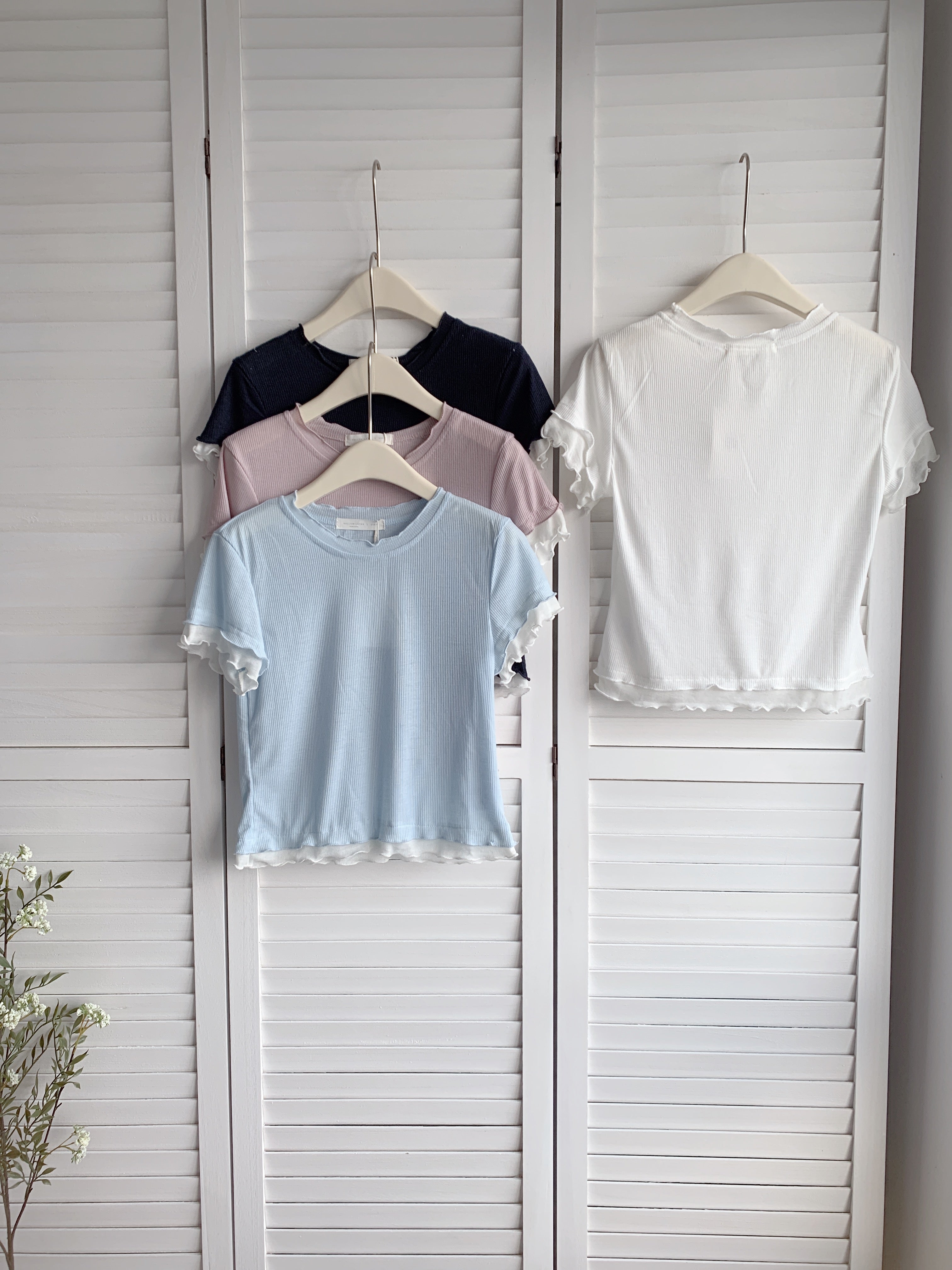 HELLO MILK TEE- 86587  花邊拼接衫