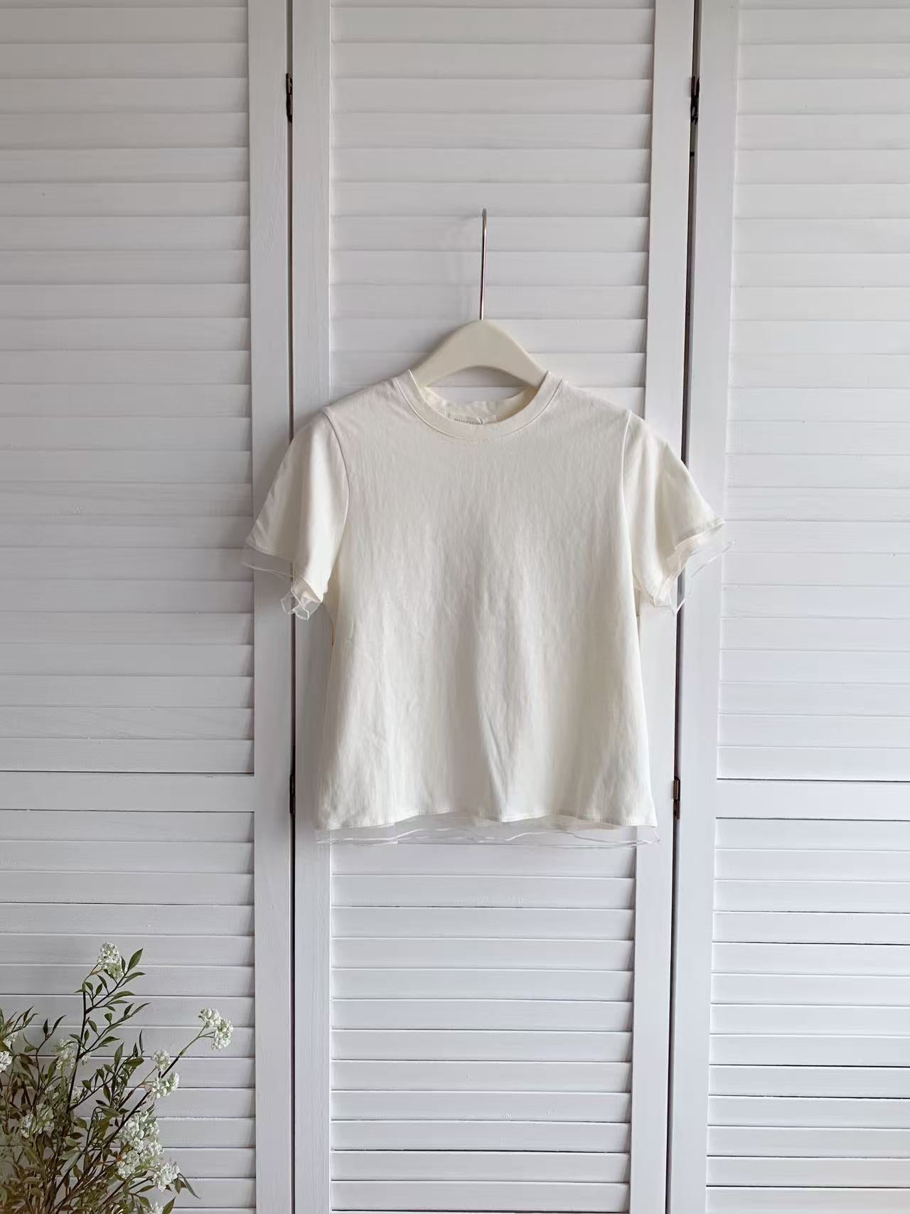 HELLO MILK TEE- 86621  拼接蕾絲衫