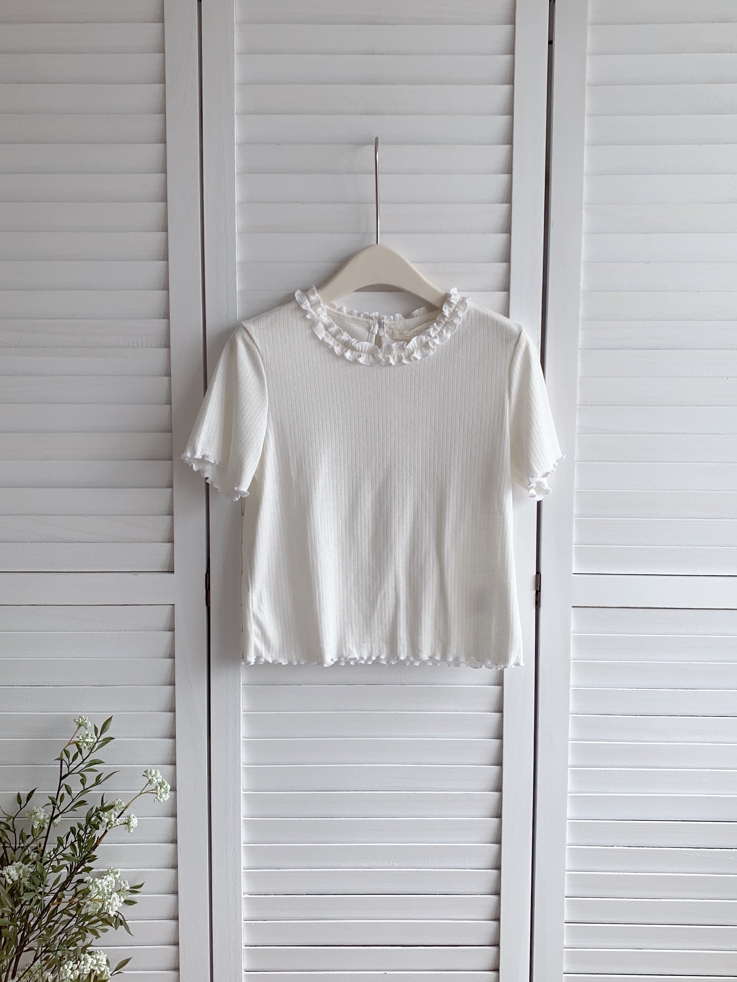 HELLO MILK TEE- 86647   花邊上衣