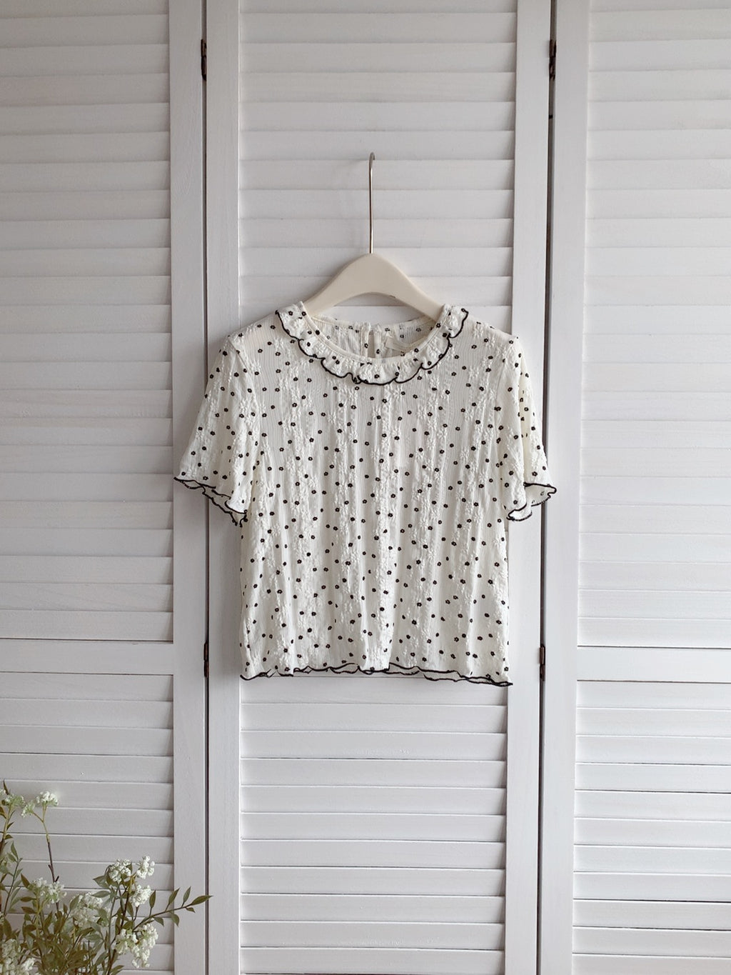 HELLO MILK TEE- 86700   花邊小衫