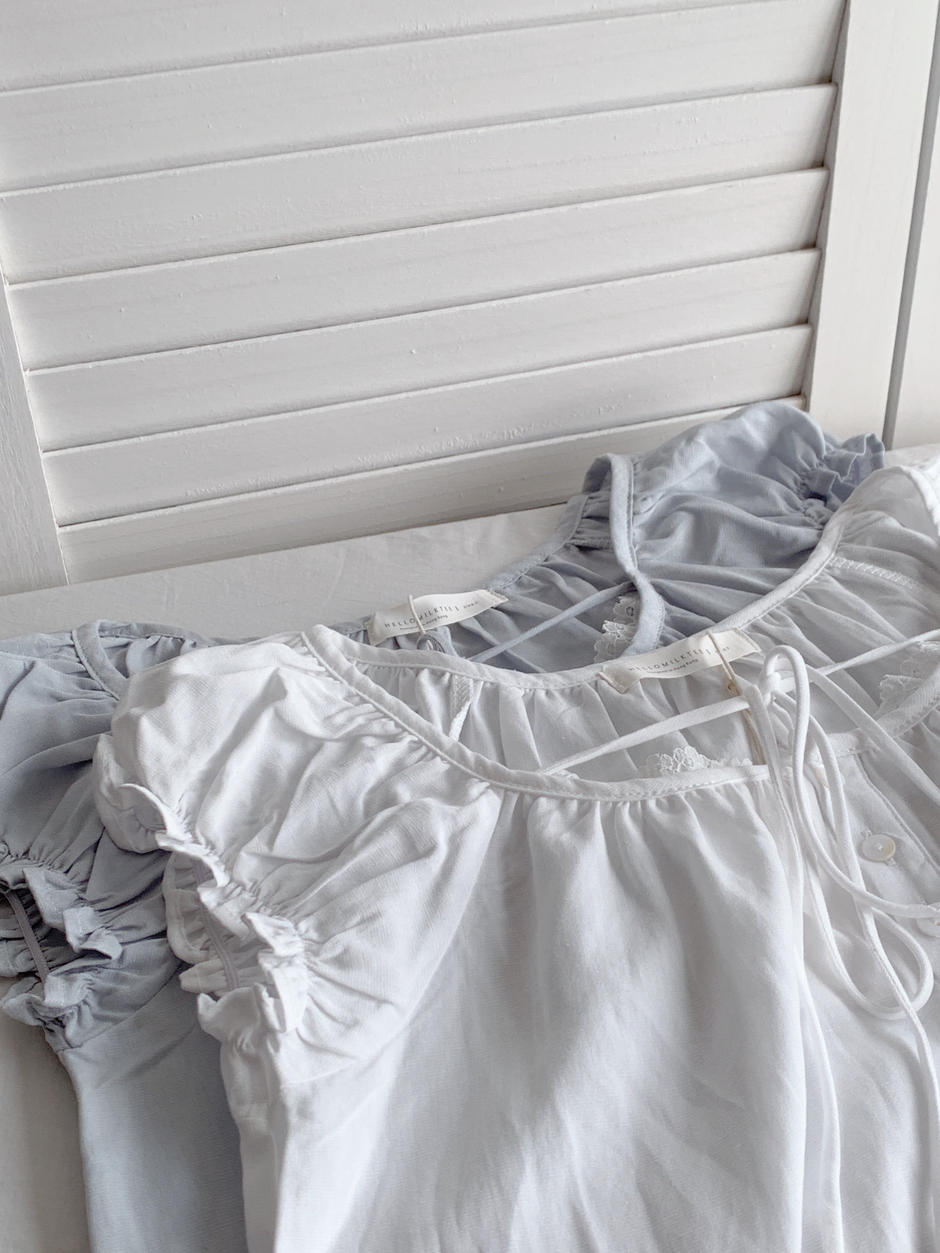 HELLO MILK TEE- 86708   簡約花邊衫