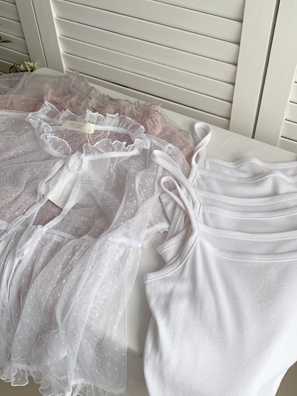 HELLO MILK TEE- 86694   網紗兩件套